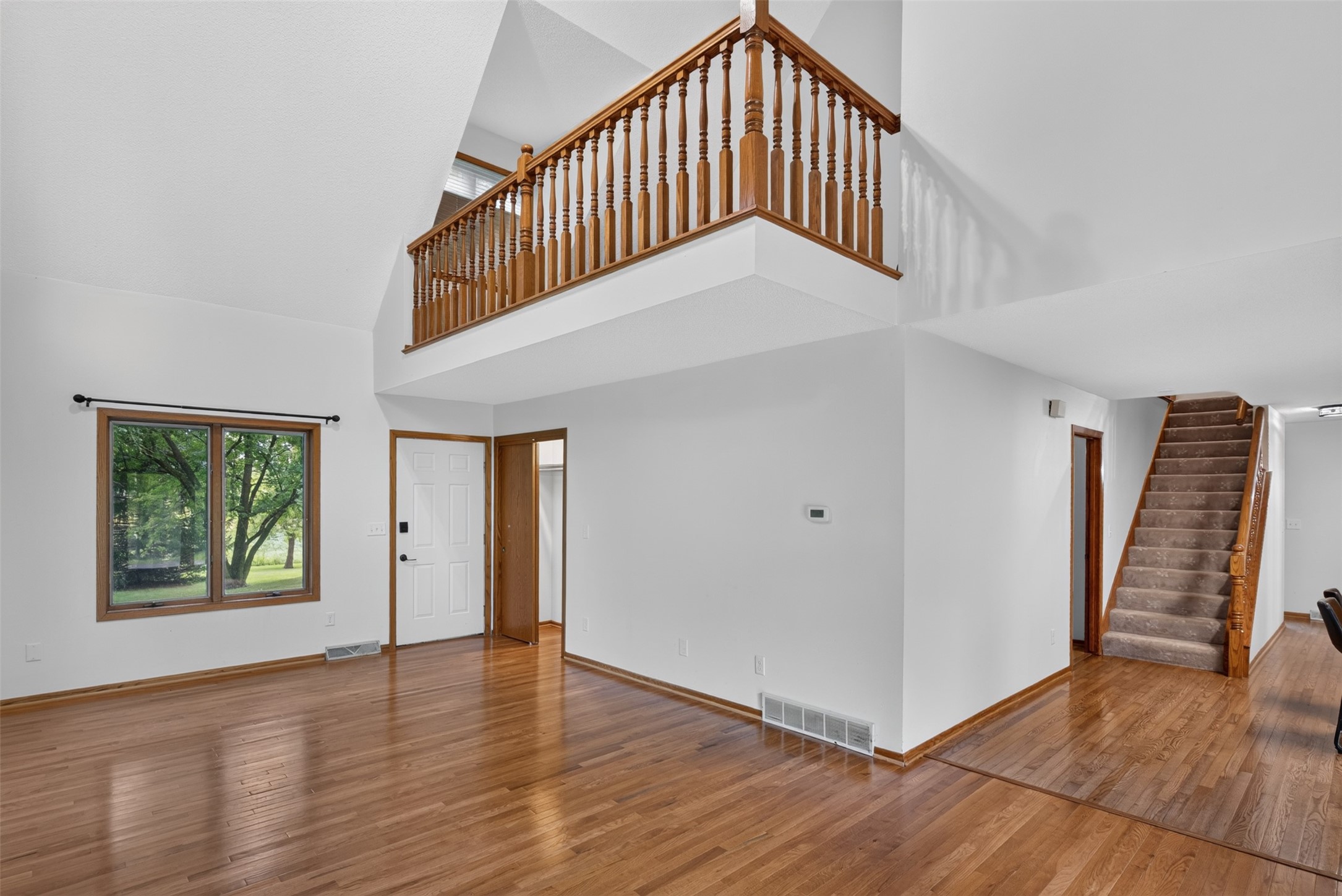 1077 Marshalltown Boulevard Property Photo 4