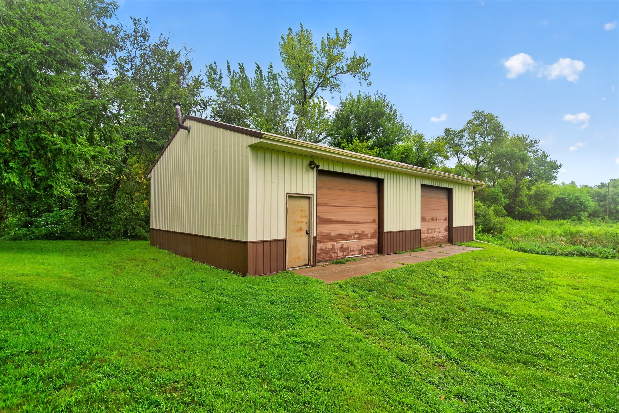 1077 Marshalltown Boulevard Property Photo 23