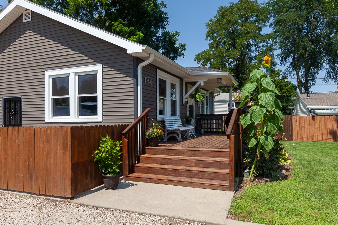 4030 Colfax Avenue Property Photo 3