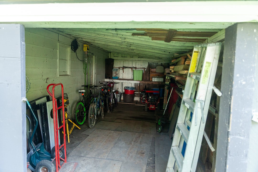 4030 Colfax Avenue Property Photo 5