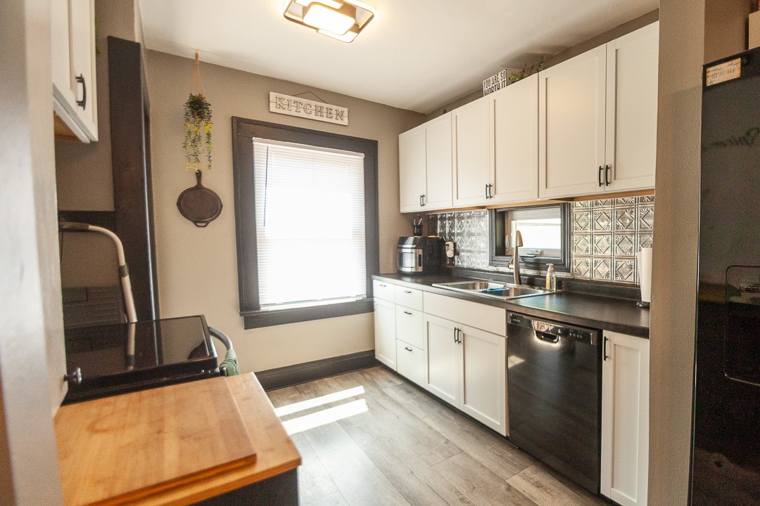 4030 Colfax Avenue Property Photo 10