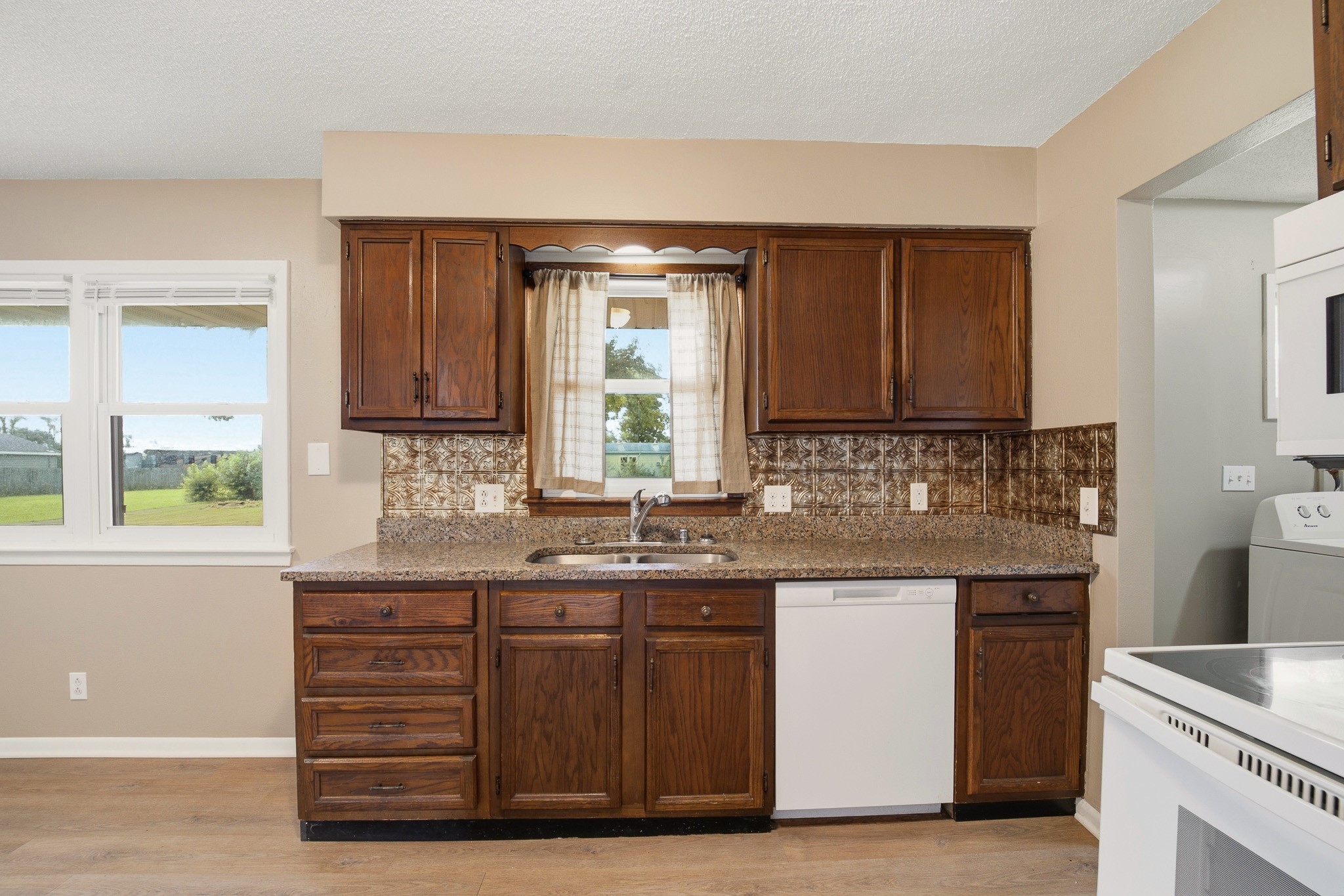 1514 Thomas Street Property Photo 12