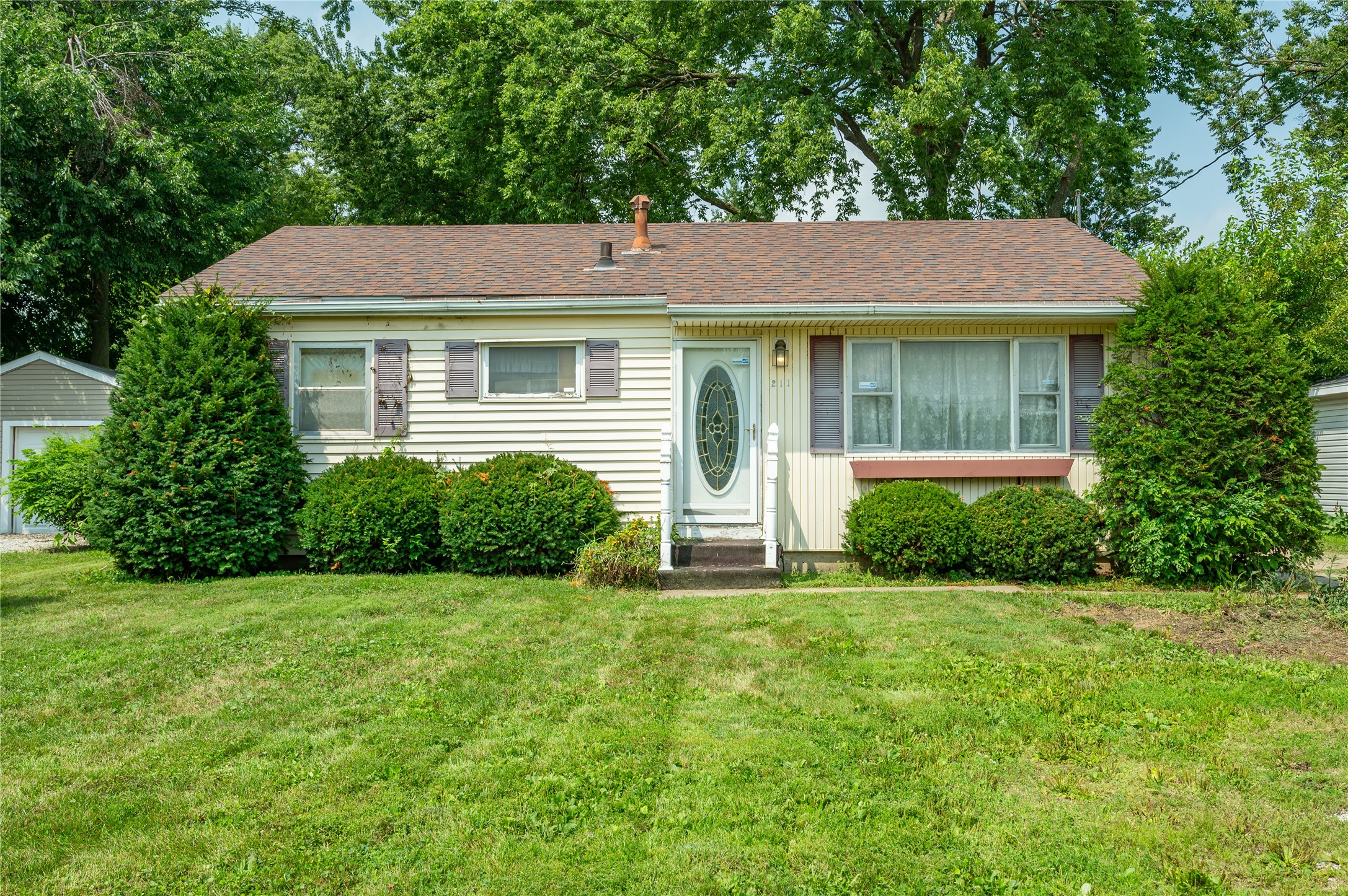 211 Mckinley Avenue Property Photo 13