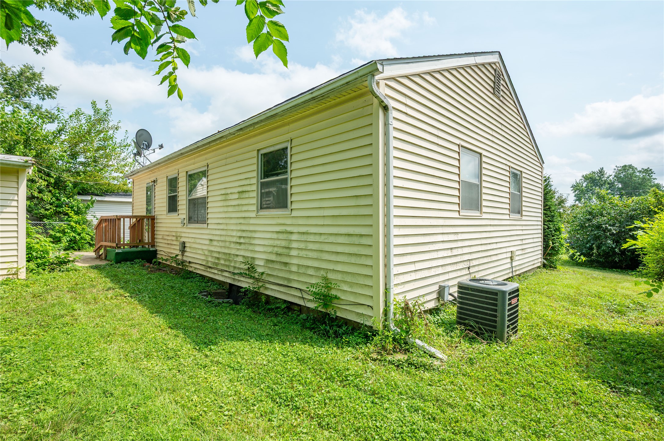 211 Mckinley Avenue Property Photo 14