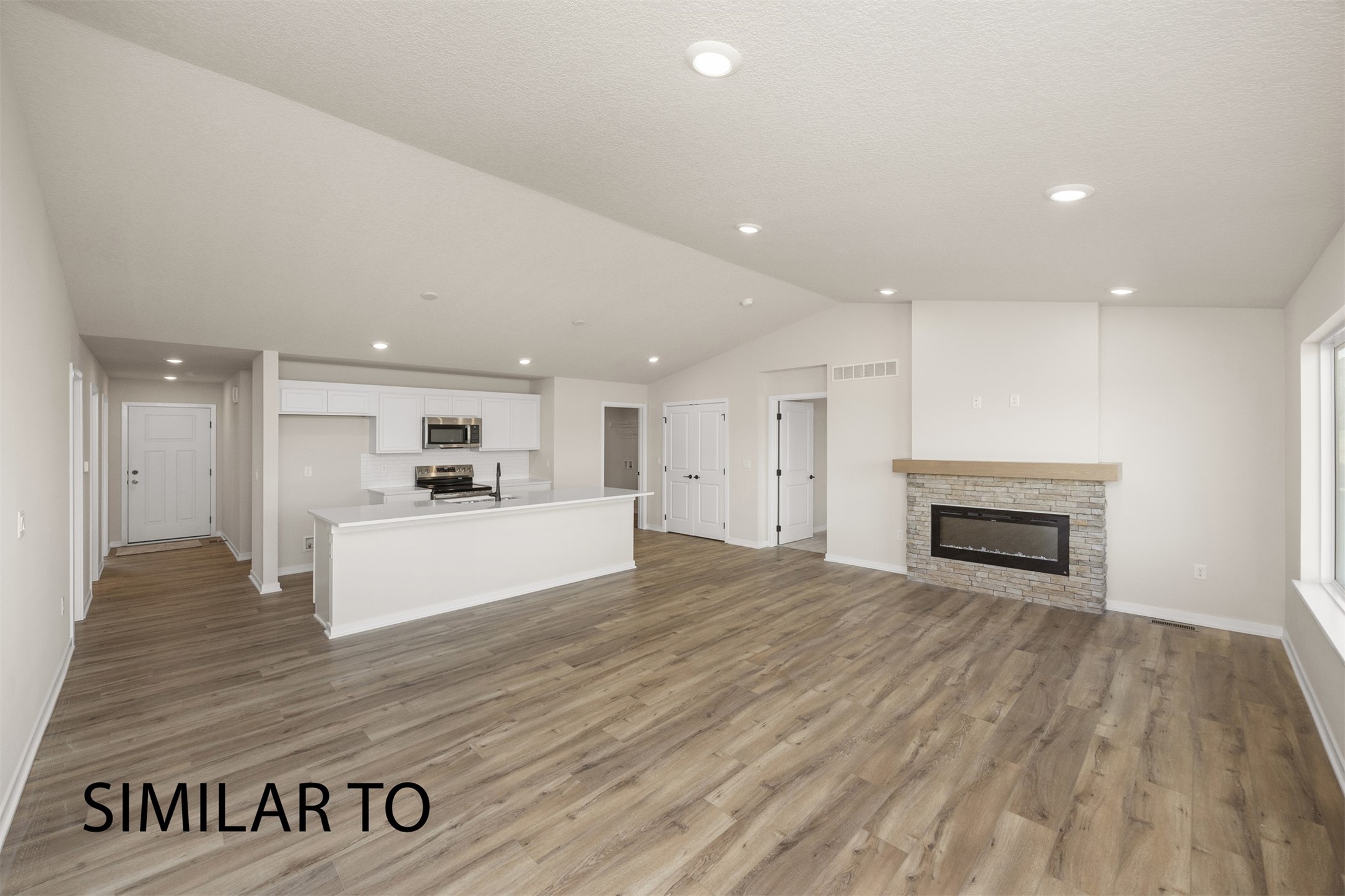 1585 Werthman Drive Property Photo 13