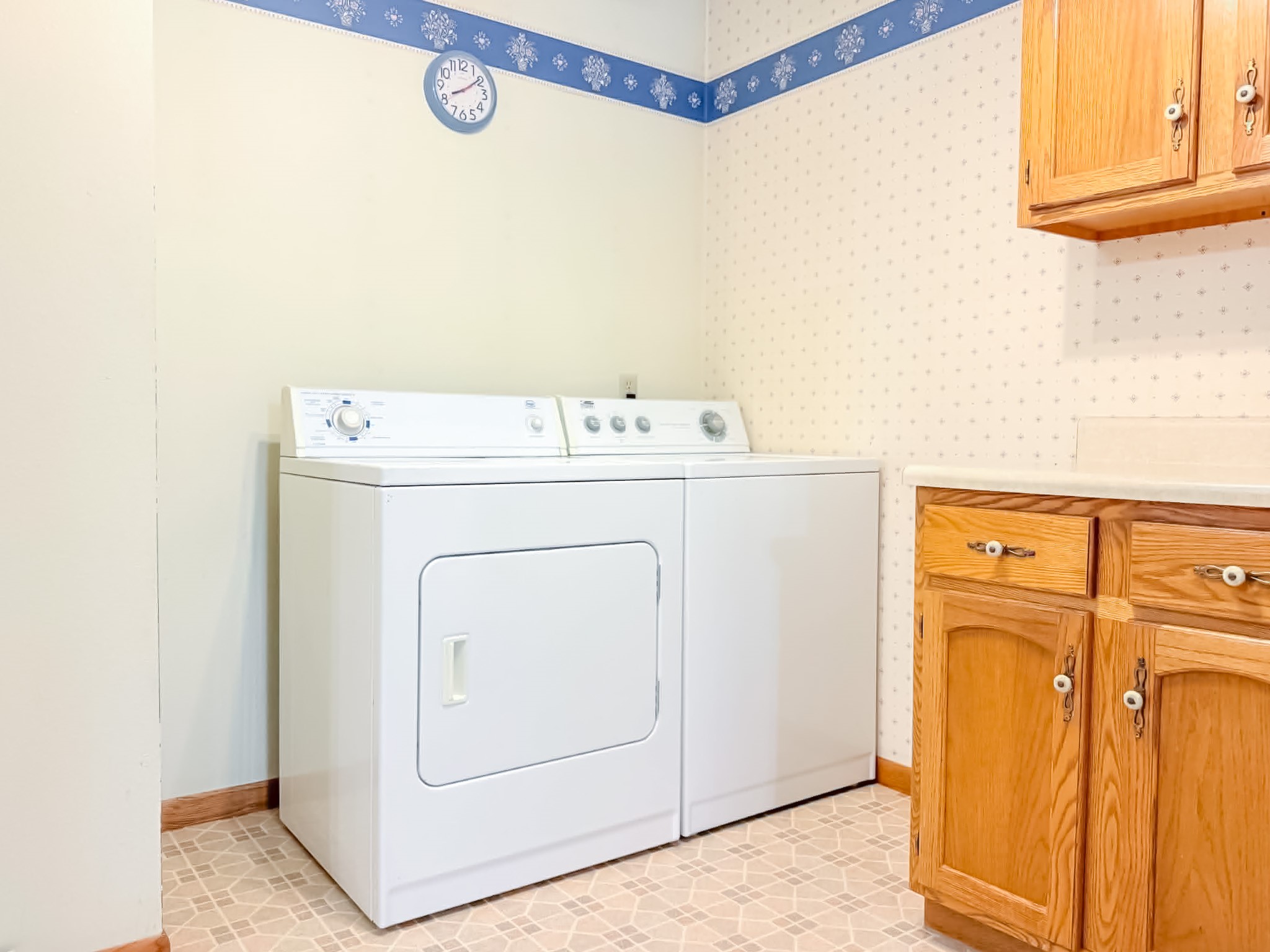 213 2nd Street Property Photo 5