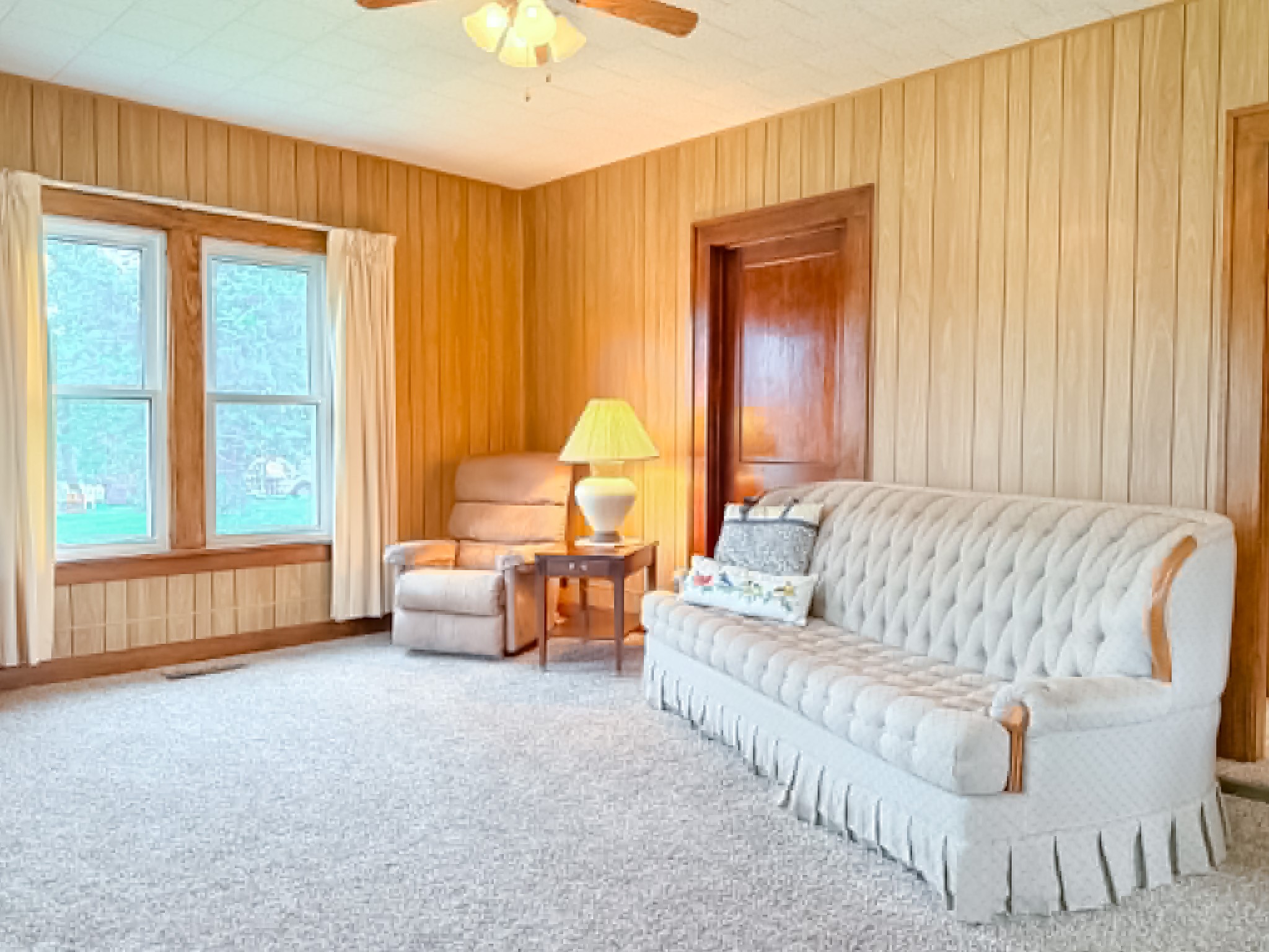 213 2nd Street Property Photo 11