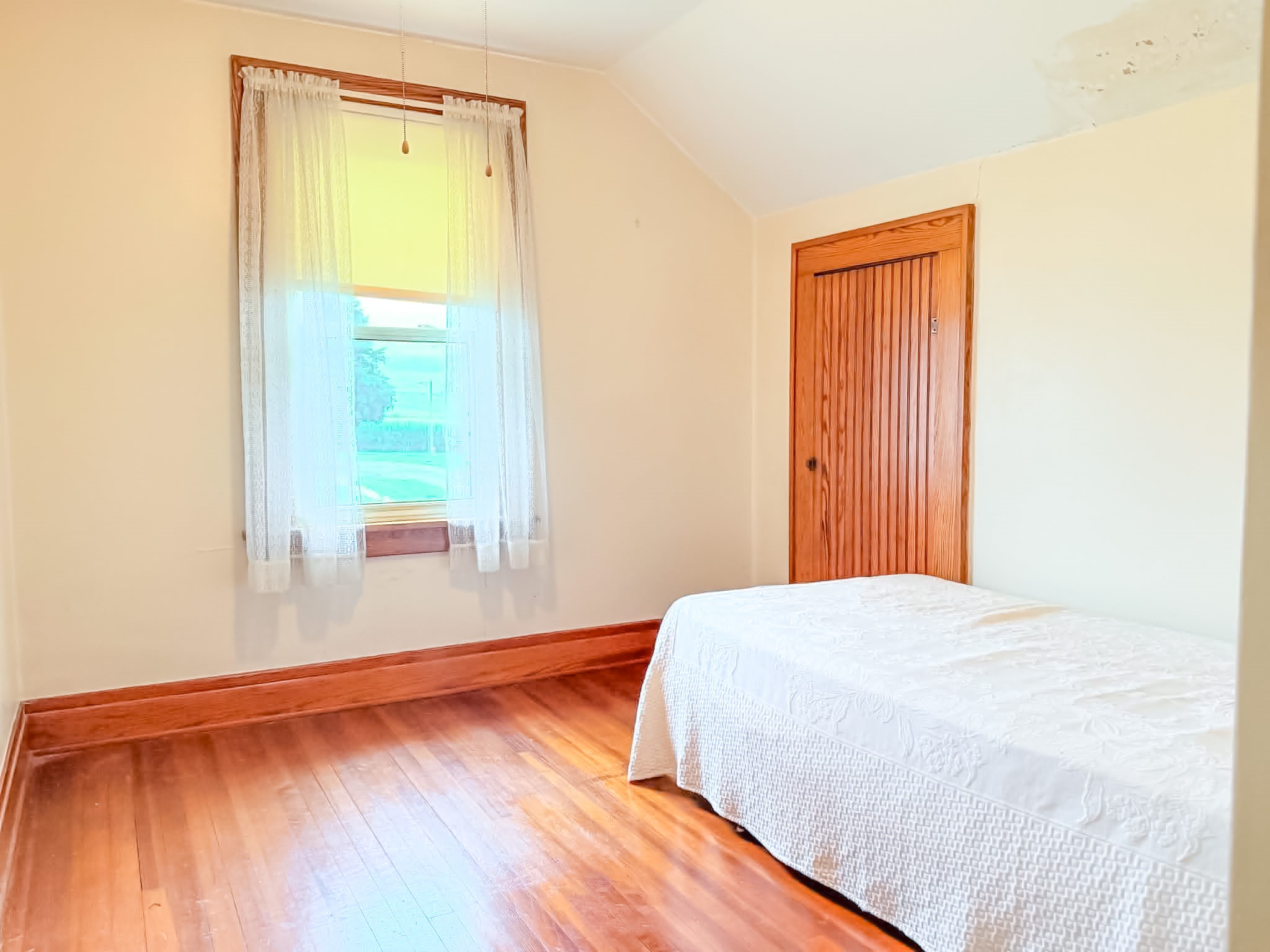 213 2nd Street Property Photo 17