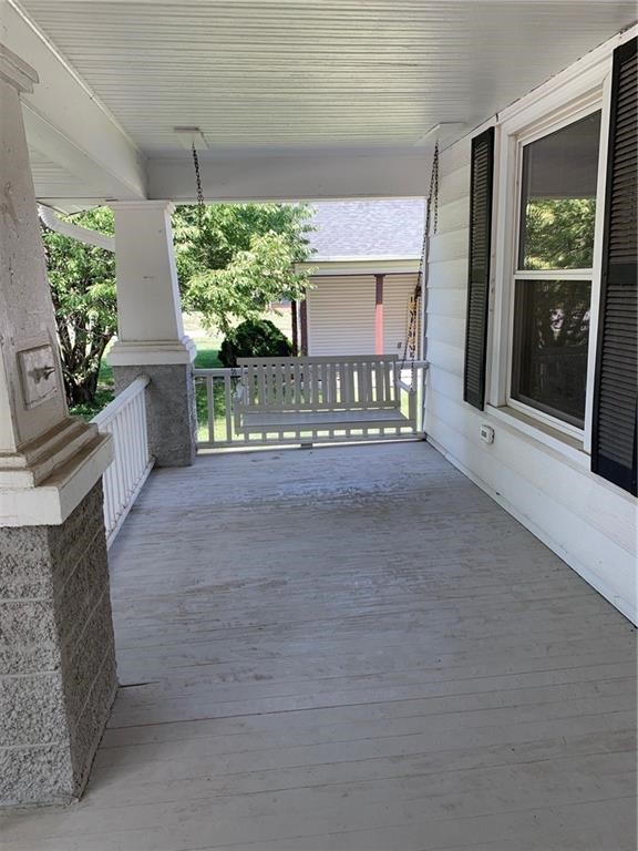417 N John Wayne Drive Property Photo 3