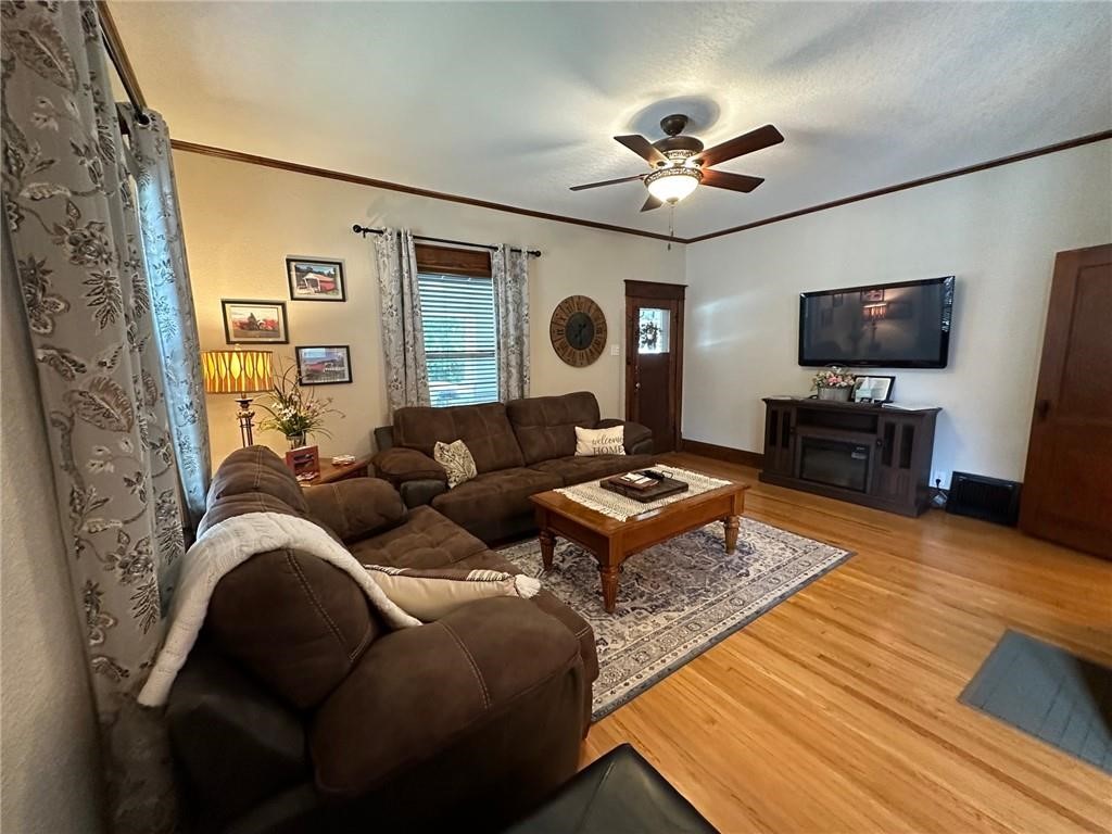 417 N John Wayne Drive Property Photo 6