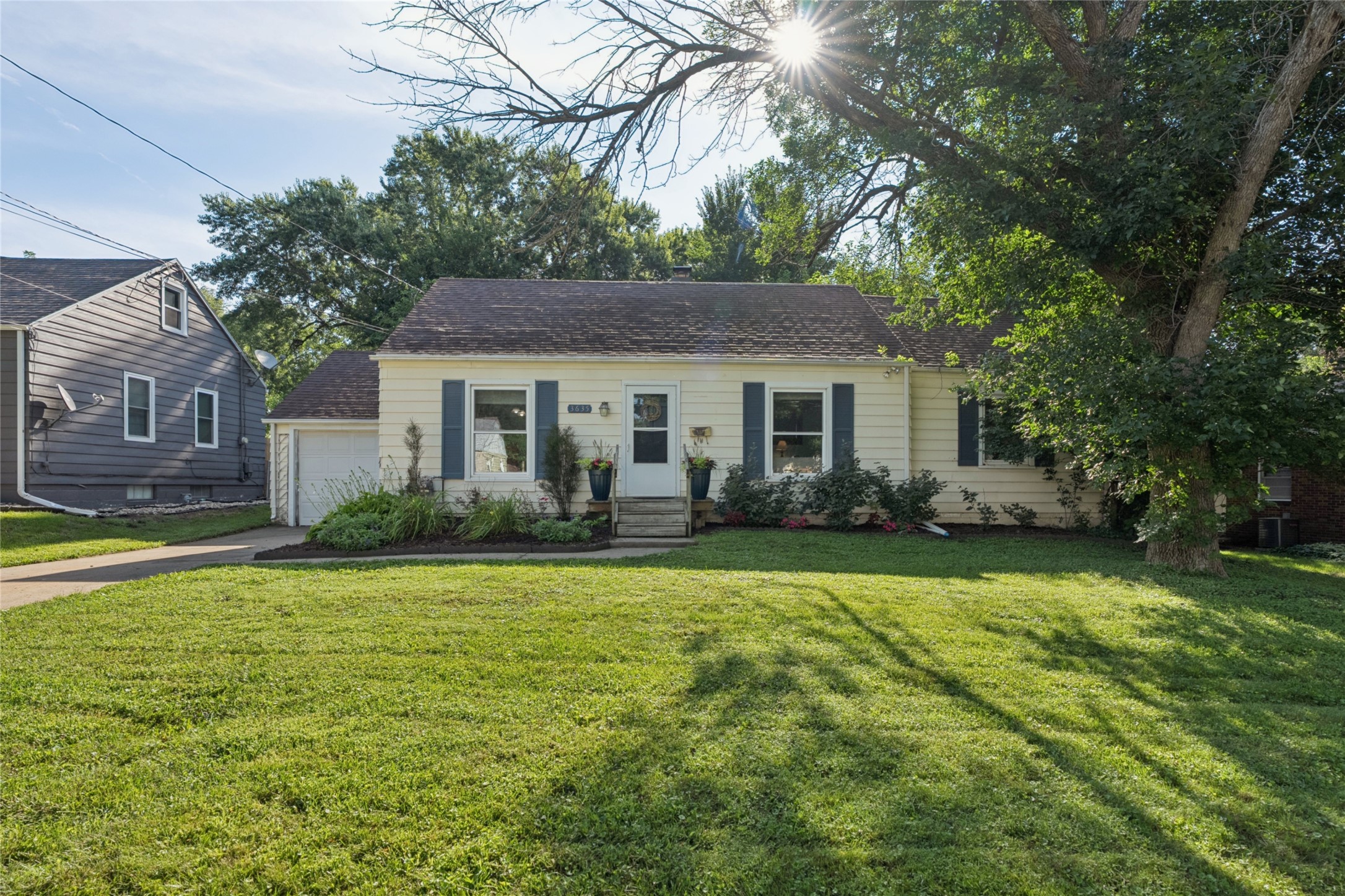 3635 67th Street Property Photo 1