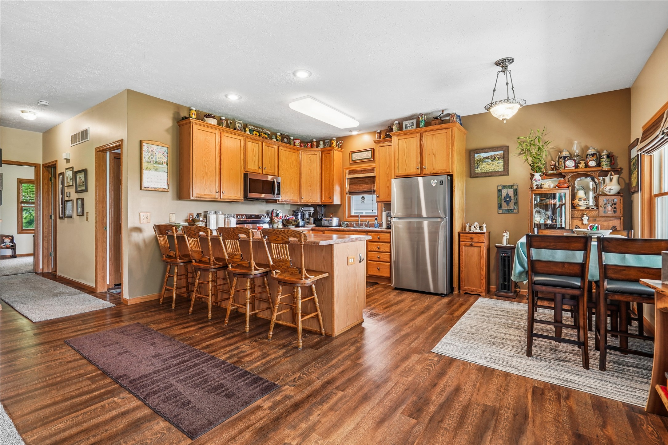 55327 282nd Street Property Photo 4