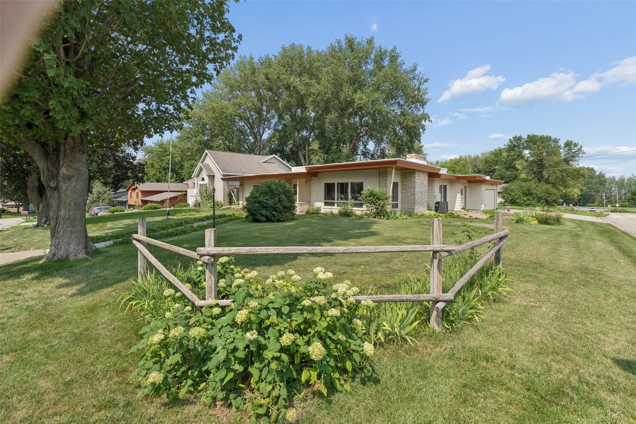 200 Fairway Drive Property Photo 1