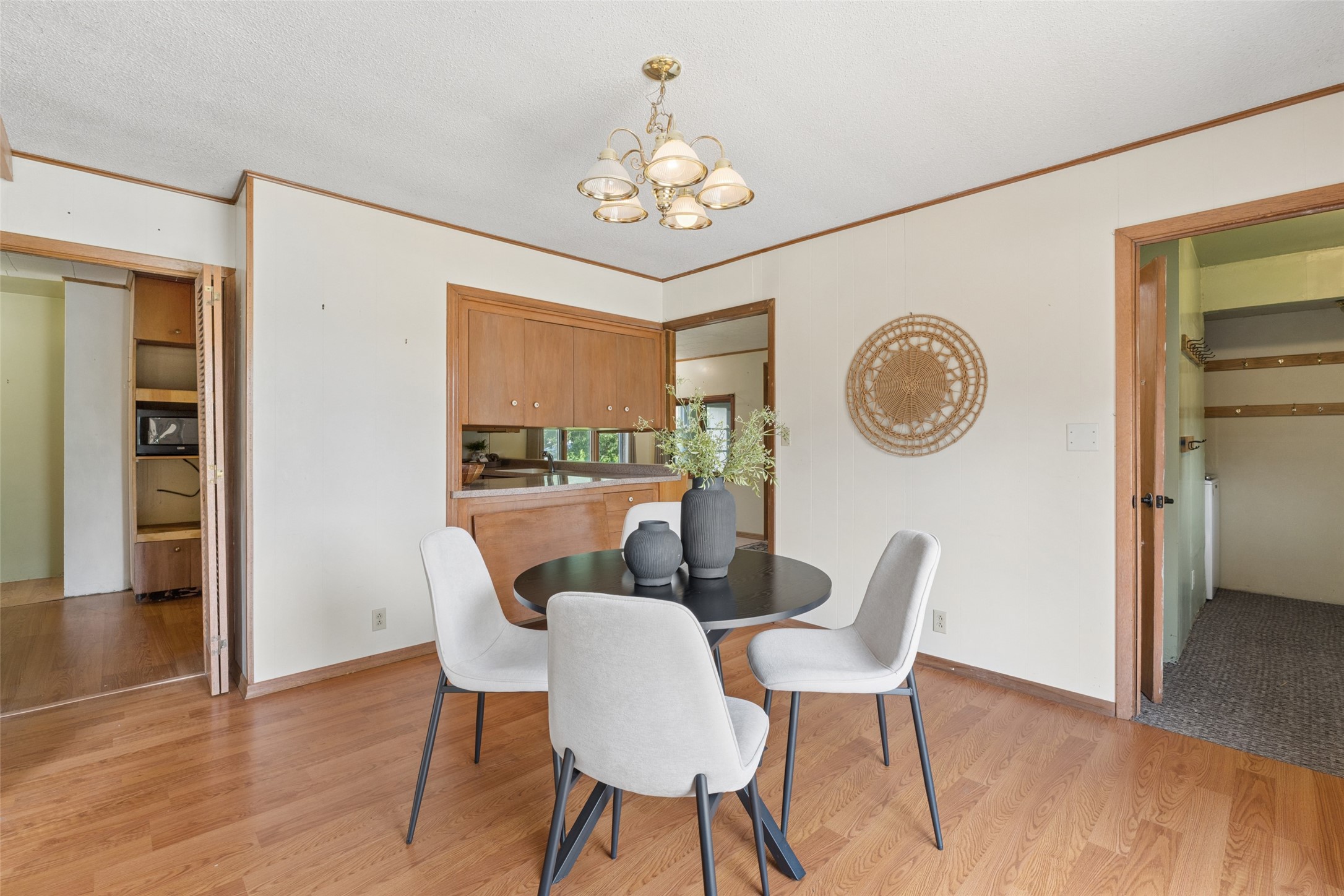 200 Fairway Drive Property Photo 9