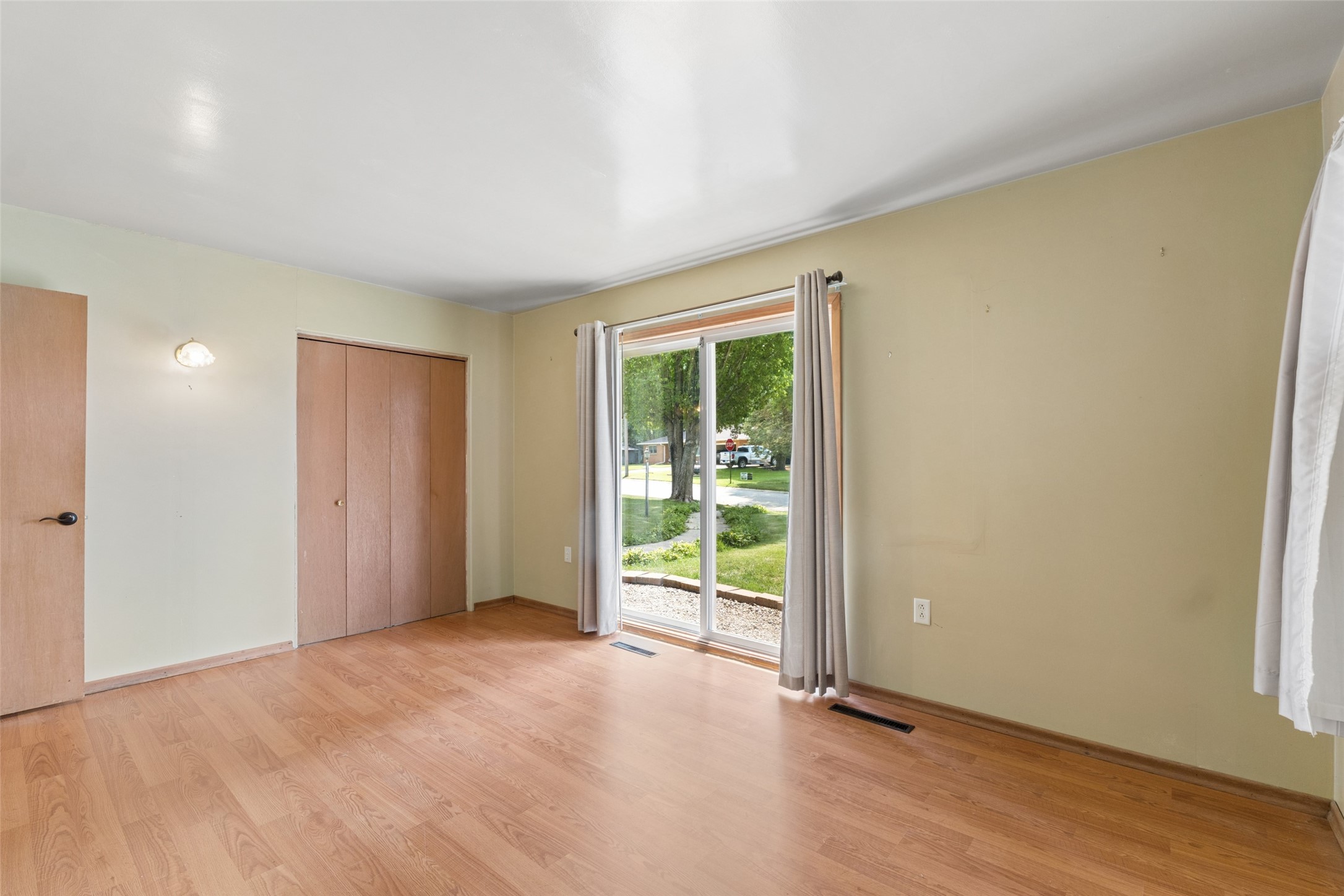 200 Fairway Drive Property Photo 24