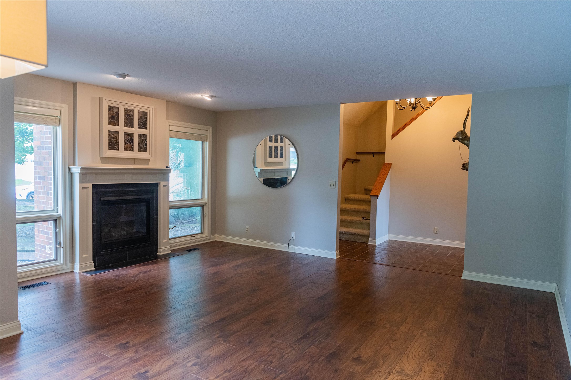 1422 Edgewood Drive Property Photo 3