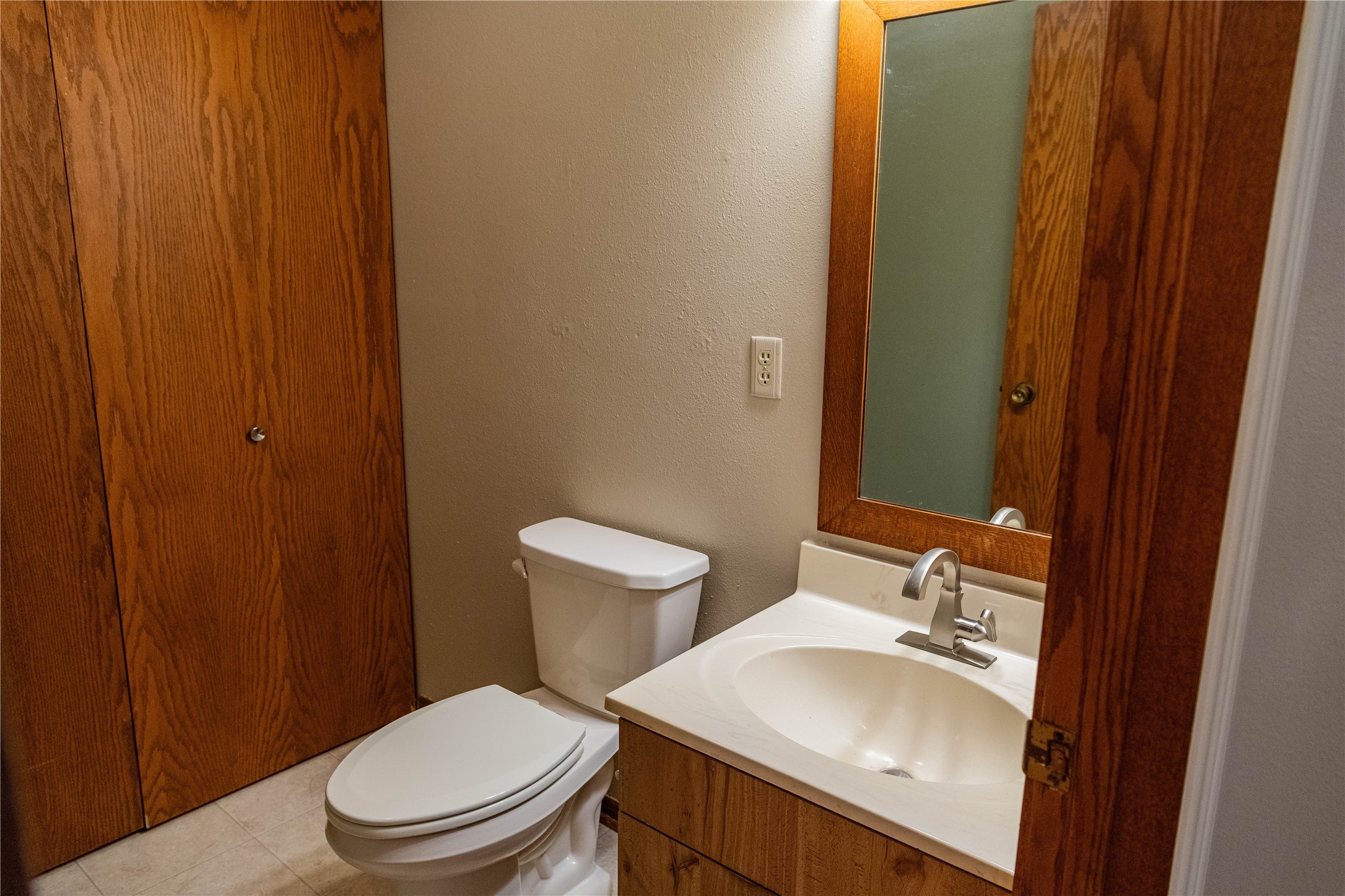 1422 Edgewood Drive Property Photo 10