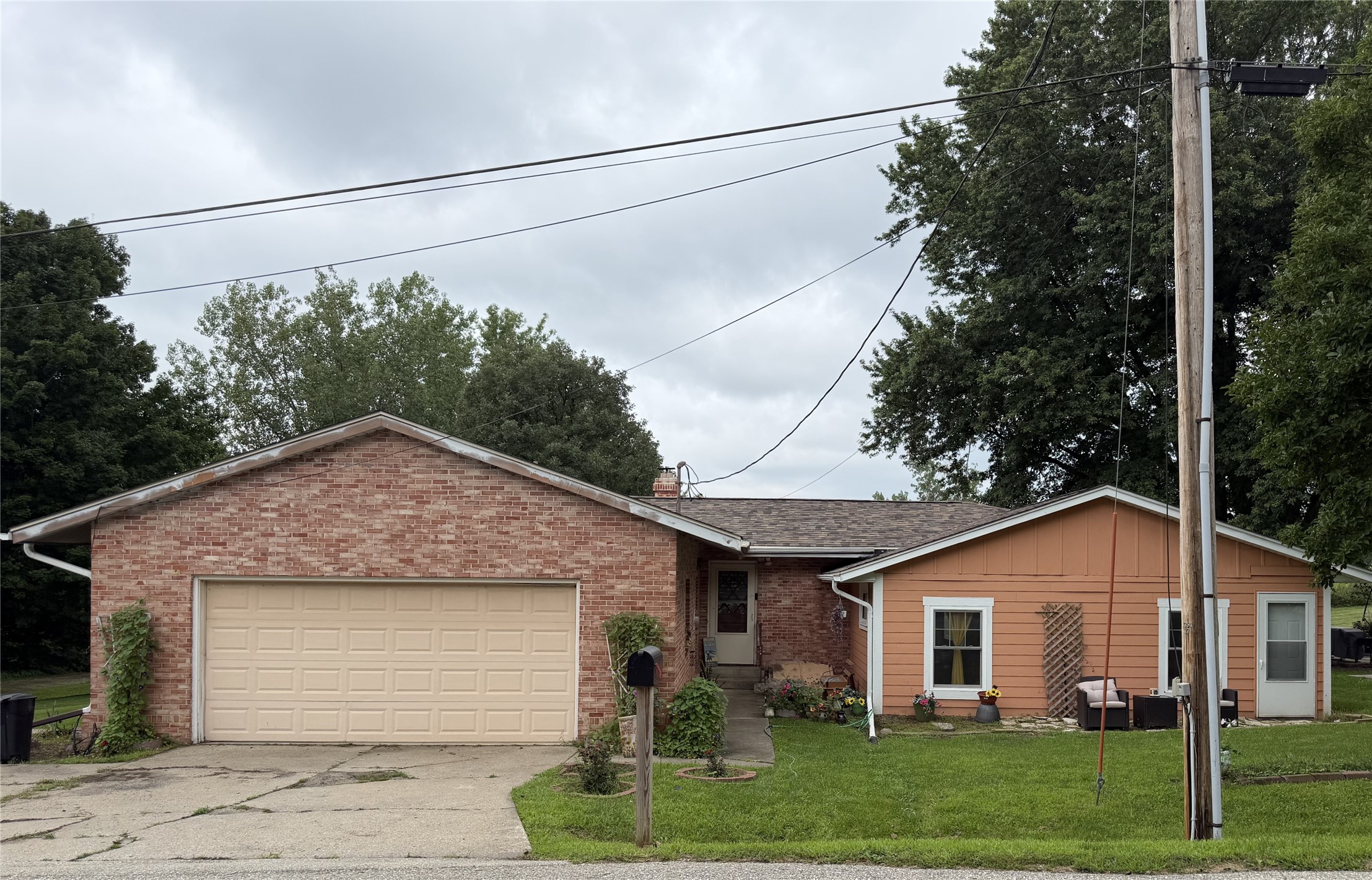 810 Juniper Avenue