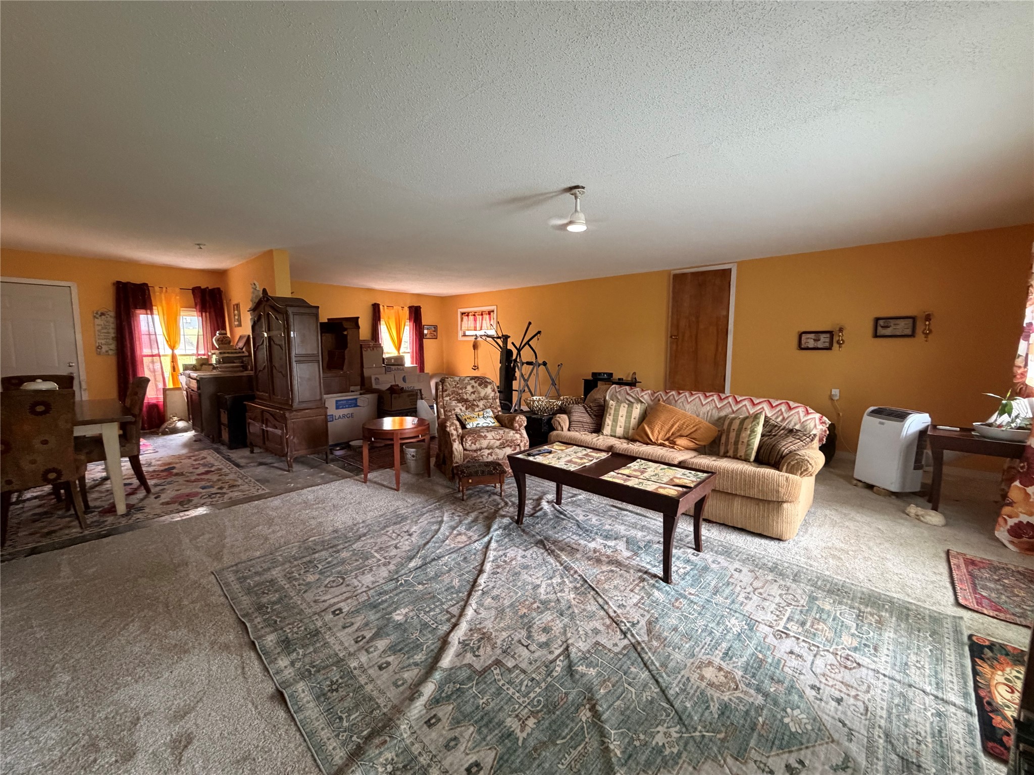 810 Juniper Avenue Property Photo 12