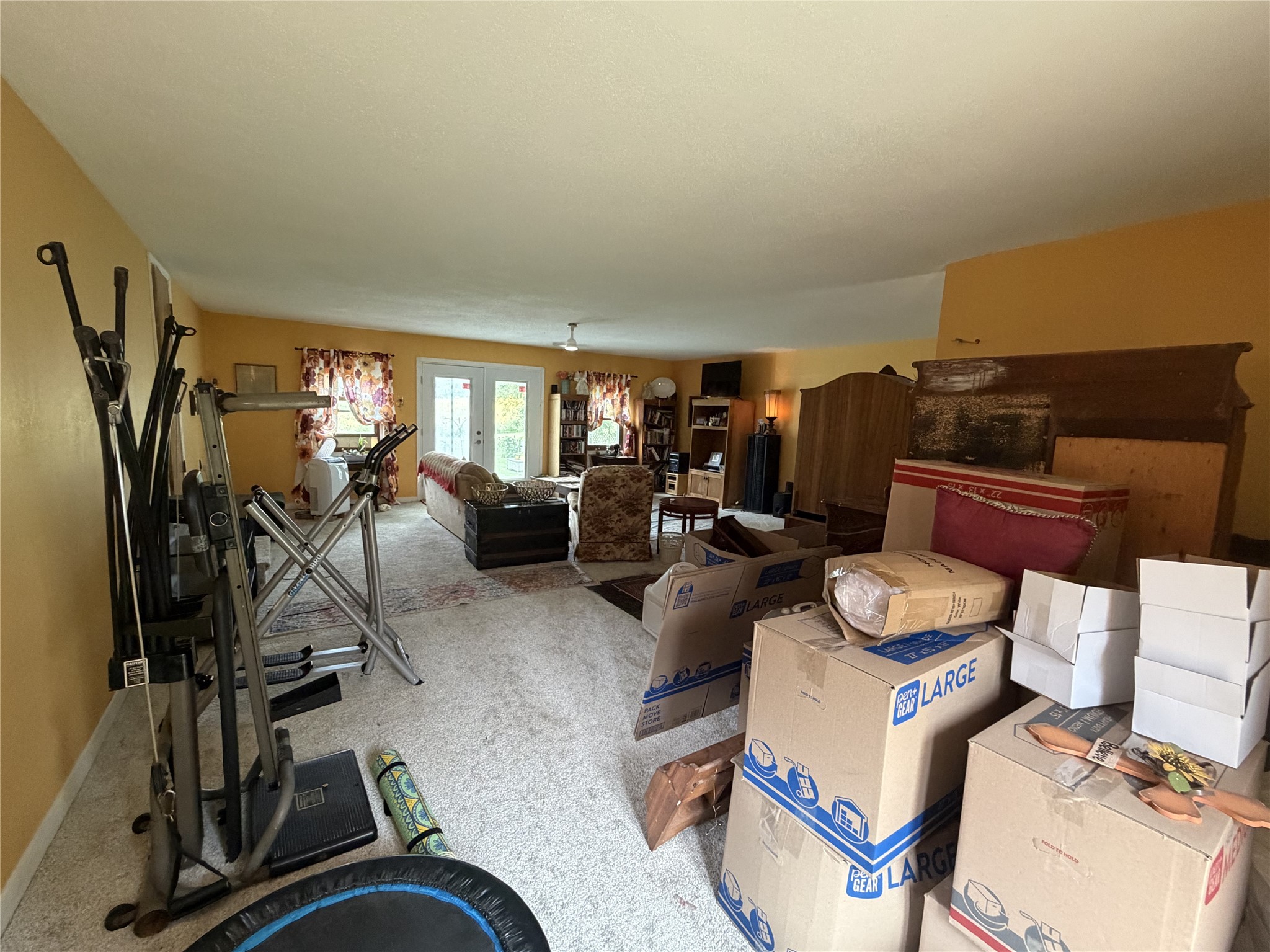 810 Juniper Avenue Property Photo 14