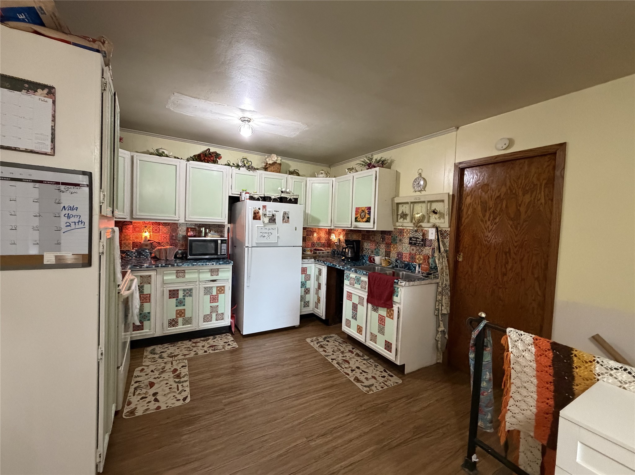 810 Juniper Avenue Property Photo 22