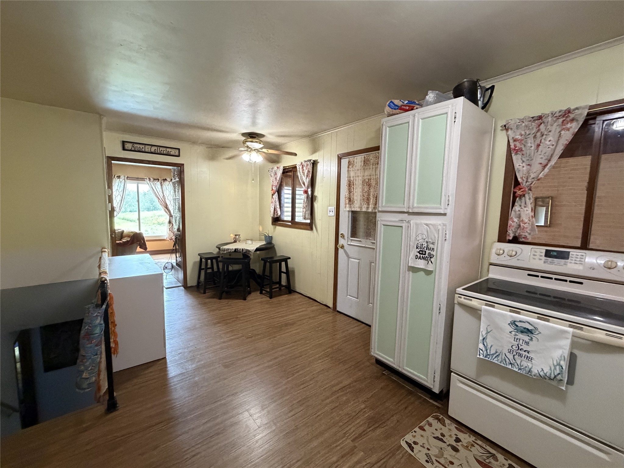810 Juniper Avenue Property Photo 23