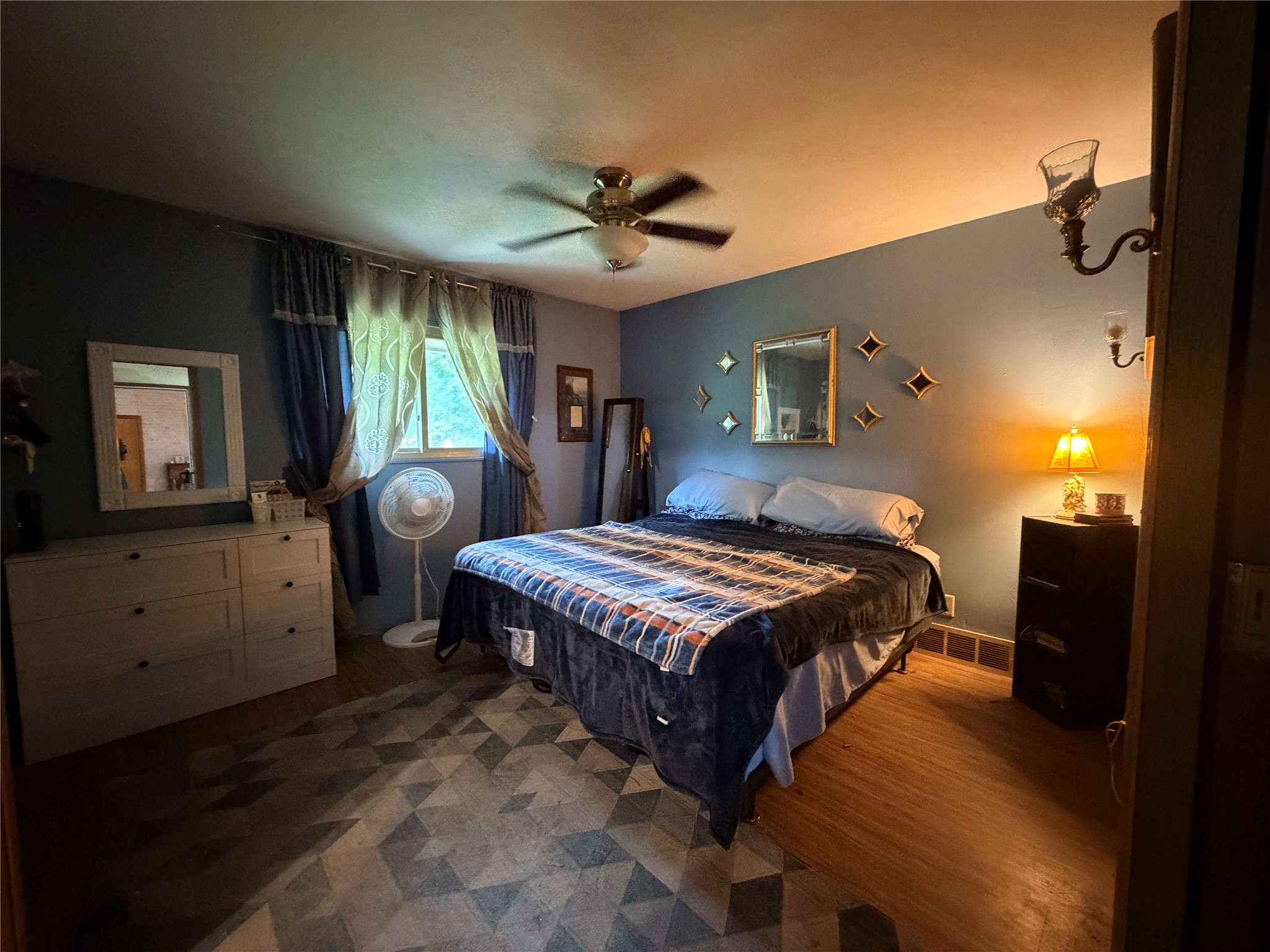 810 Juniper Avenue Property Photo 25