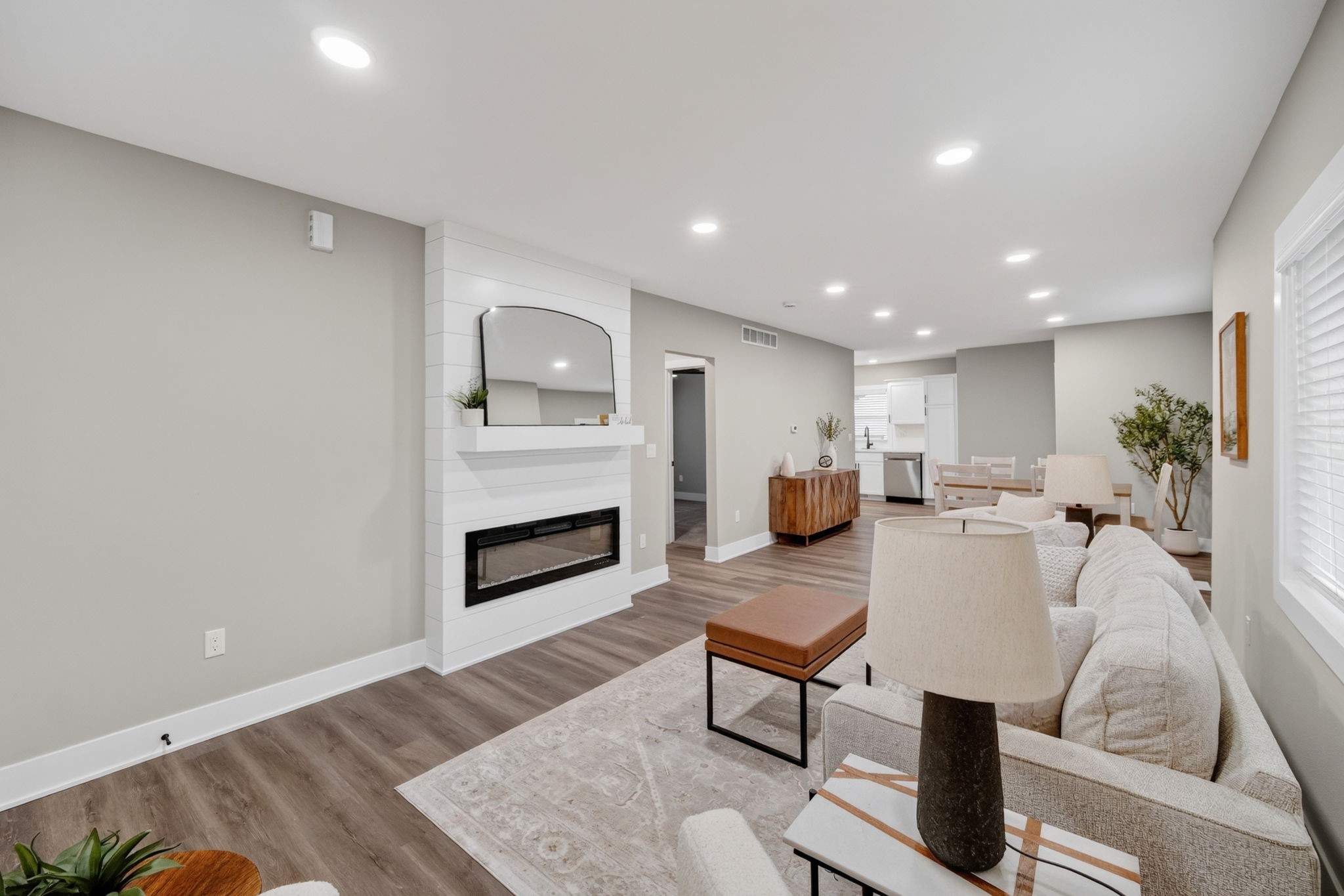 2116 23rd Street Property Photo 6
