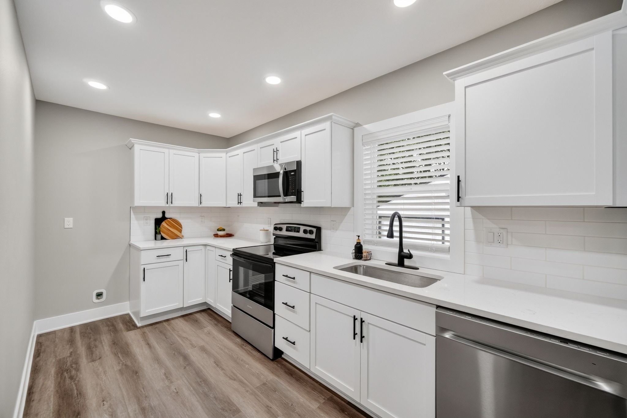 2116 23rd Street Property Photo 14