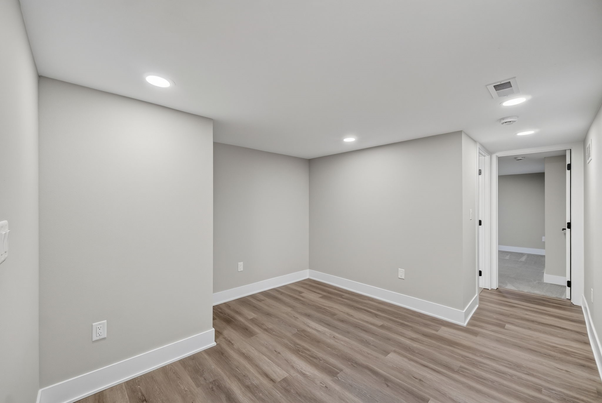 2116 23rd Street Property Photo 20