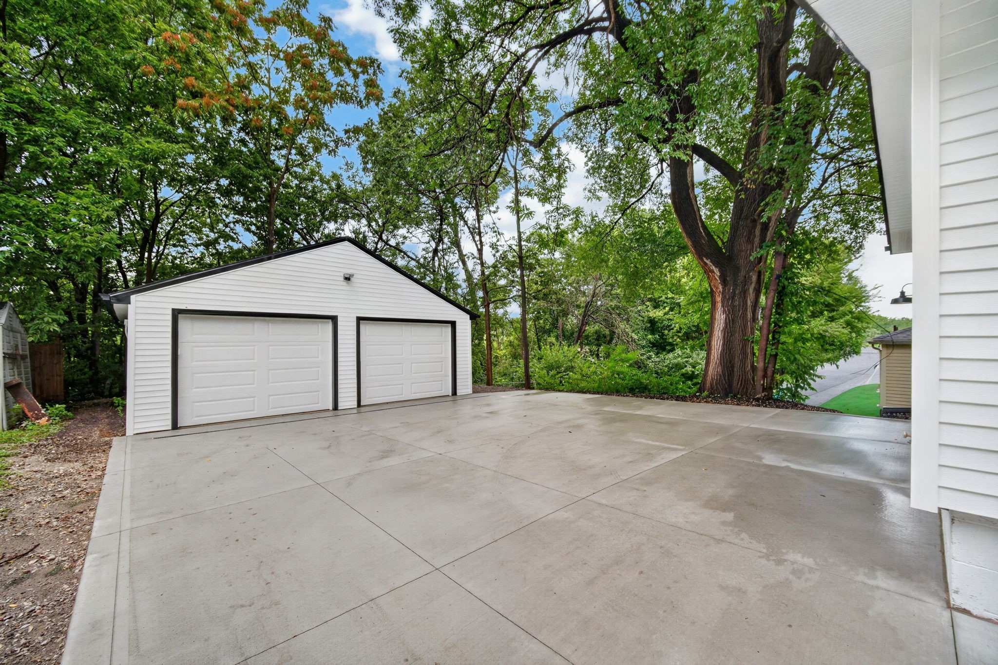 2116 23rd Street Property Photo 27