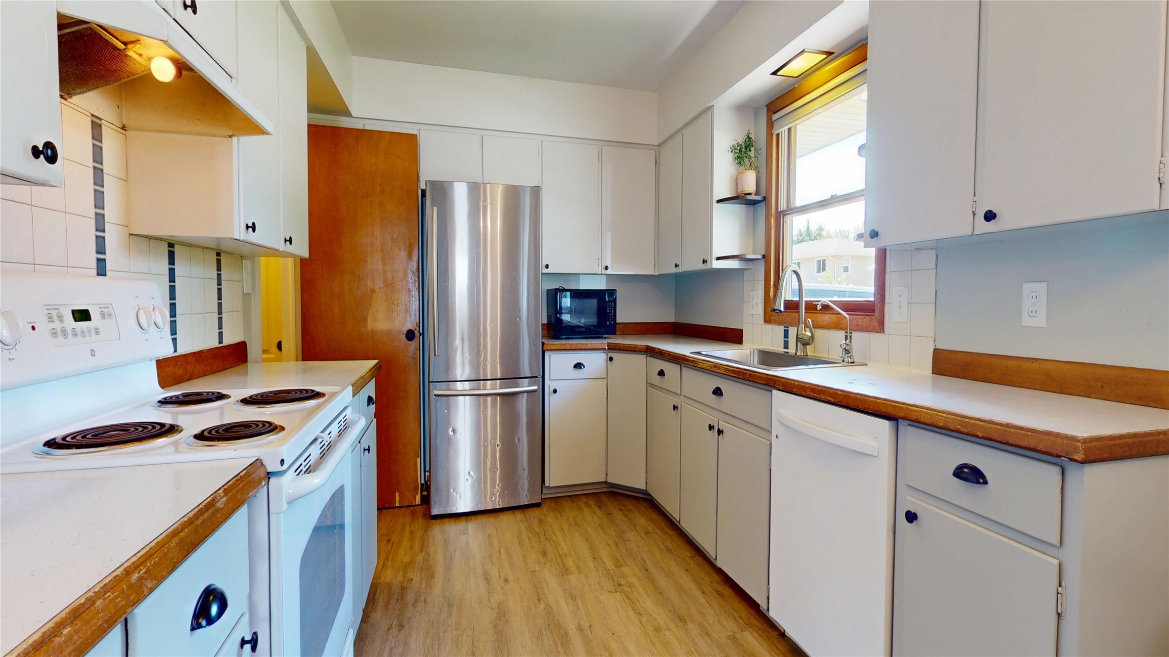 1400 Mcgowan Boulevard Property Photo 7