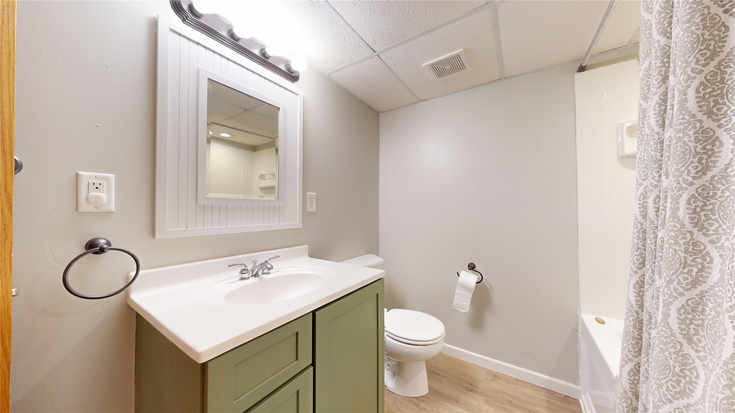 1400 Mcgowan Boulevard Property Photo 27