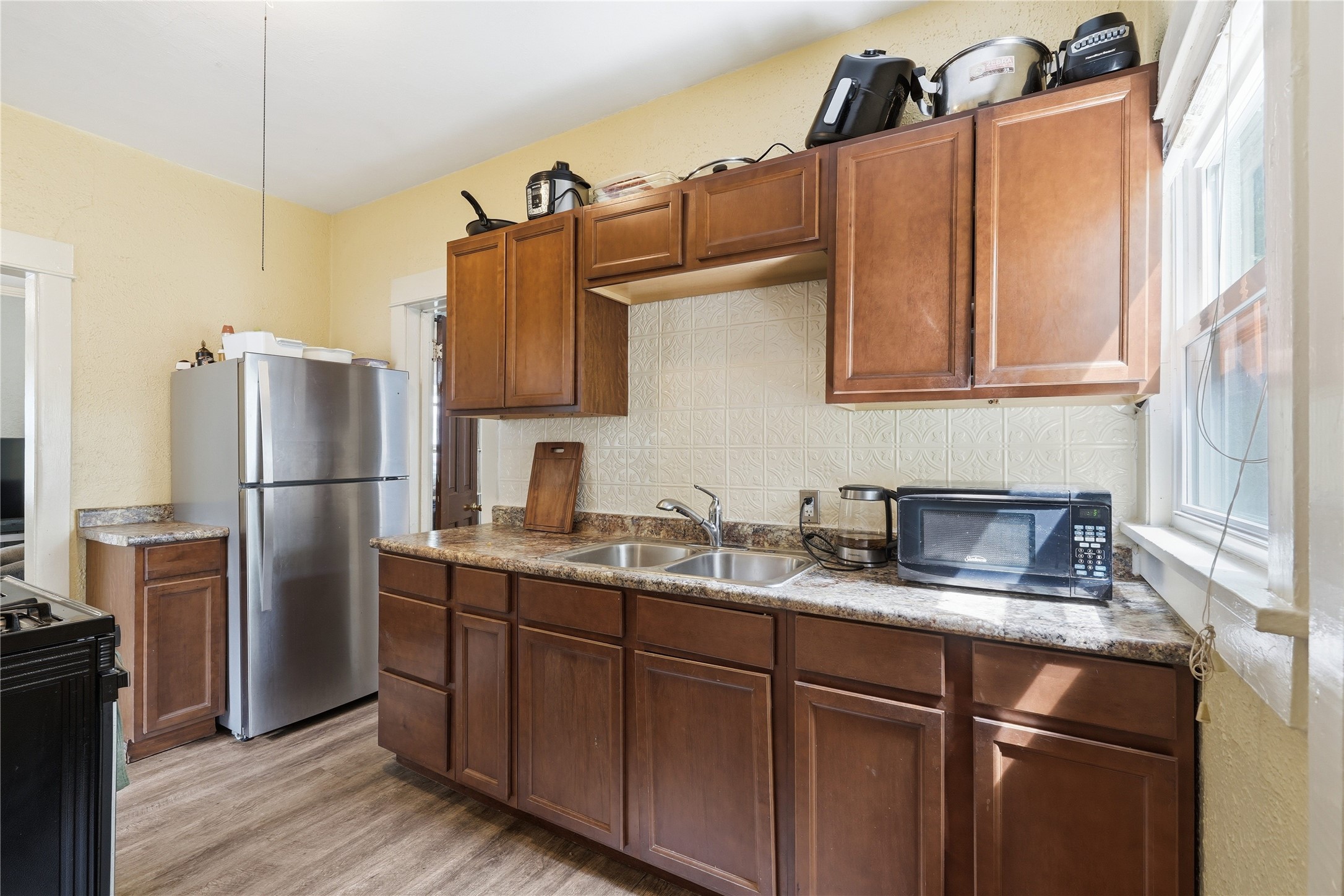 2736 College Avenue Property Photo 10