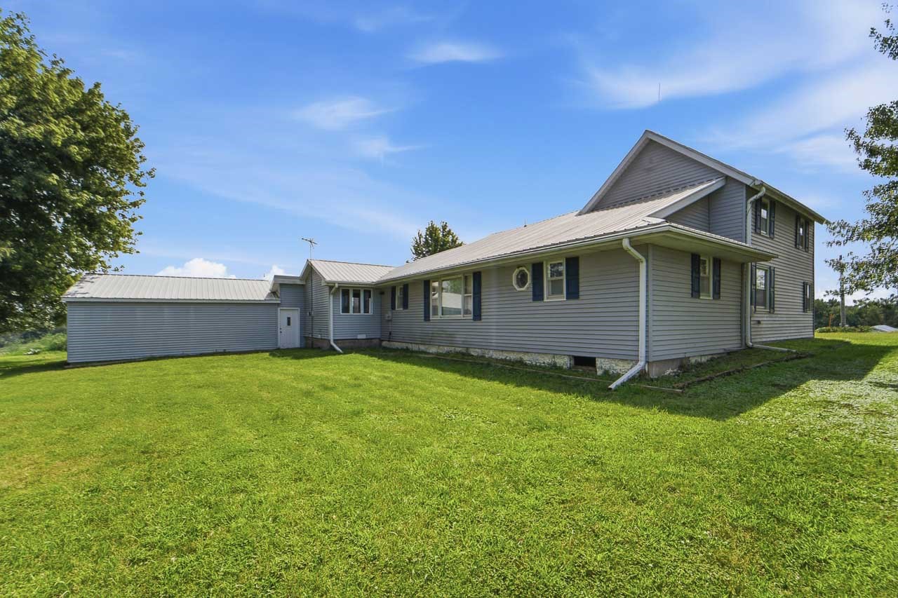 2744 Tank Avenue Property Photo 13