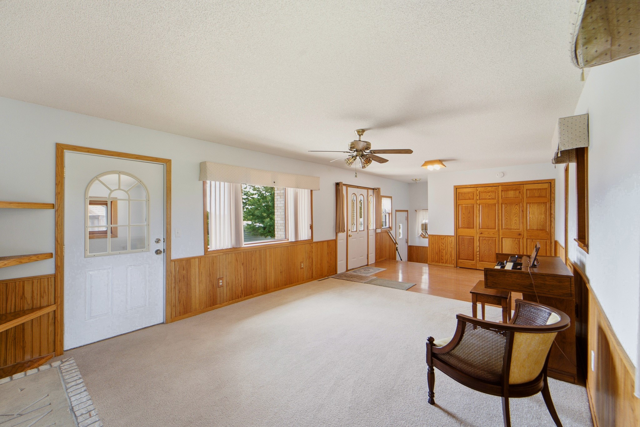 2744 Tank Avenue Property Photo 17