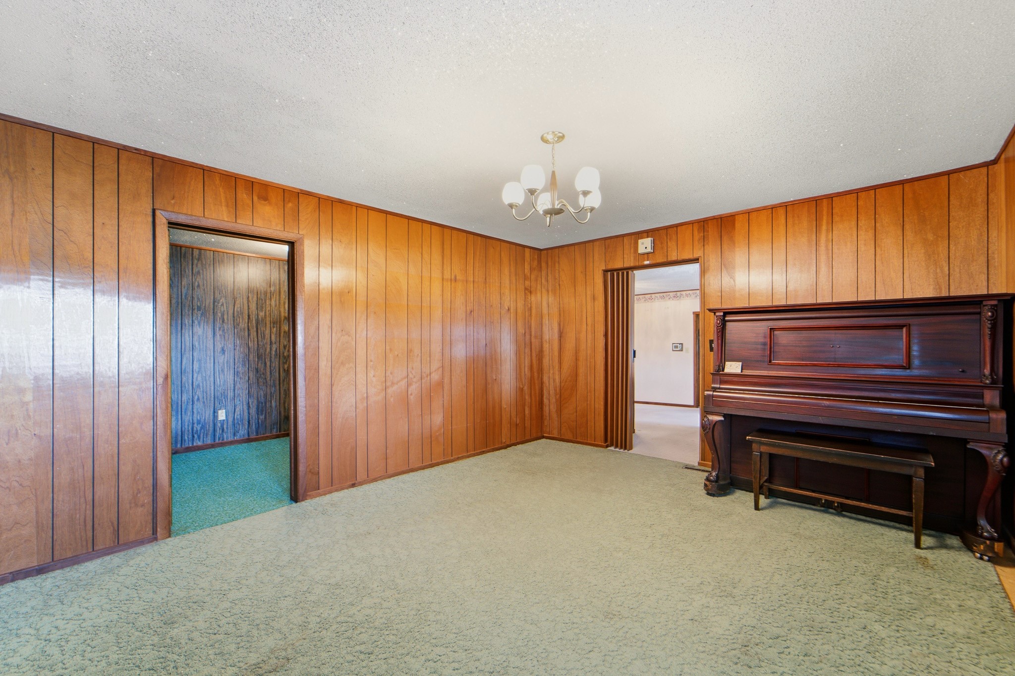 2744 Tank Avenue Property Photo 26