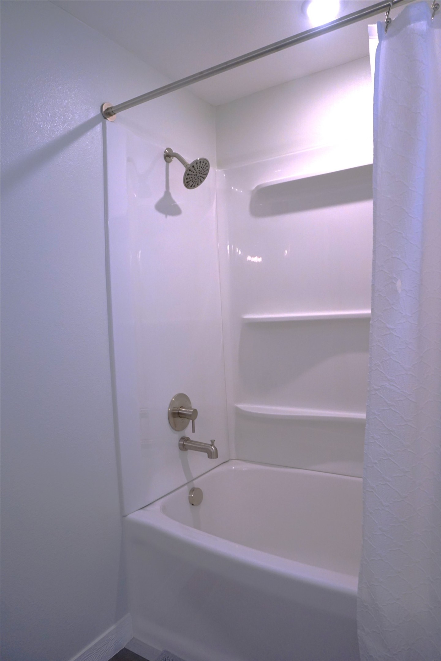 703 E Filmore Street Property Photo 18