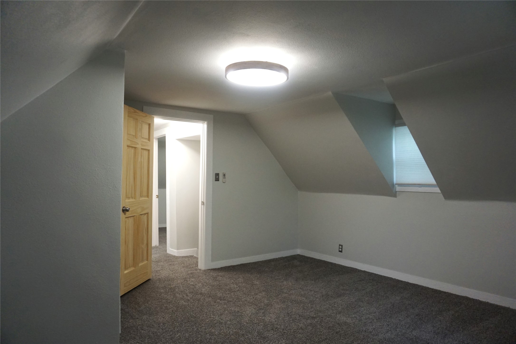 703 E Filmore Street Property Photo 23