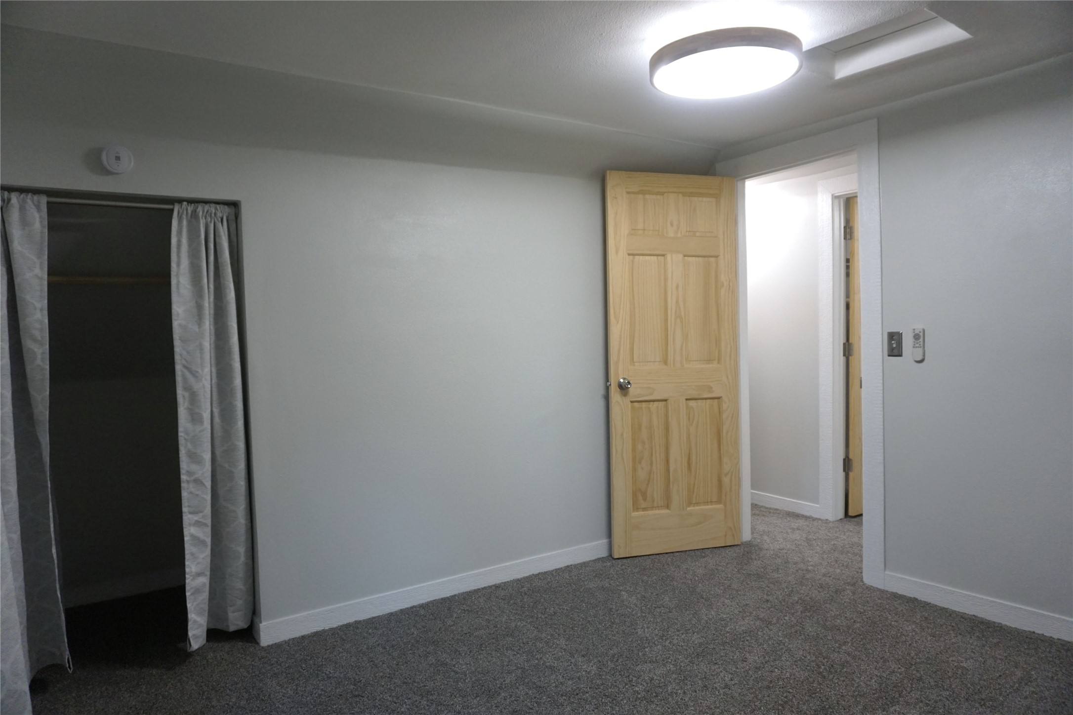 703 E Filmore Street Property Photo 24