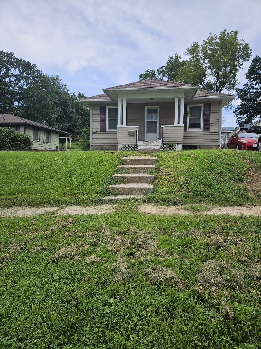 1103 Bluff Street Property Photo 1