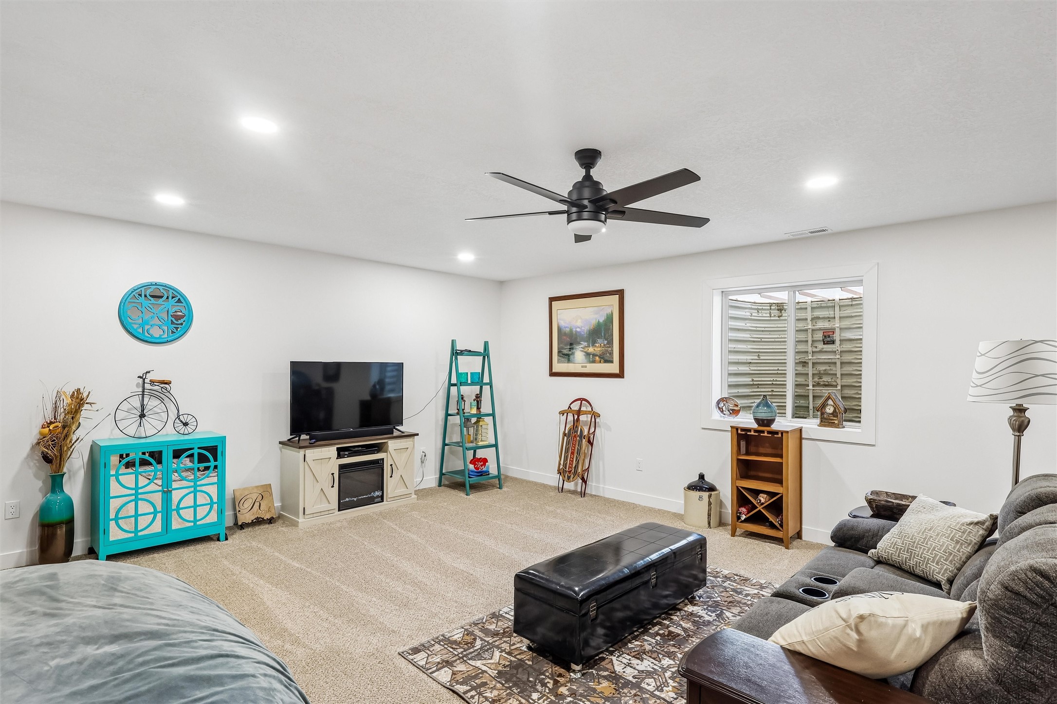 1005 Gray Avenue Property Photo 18