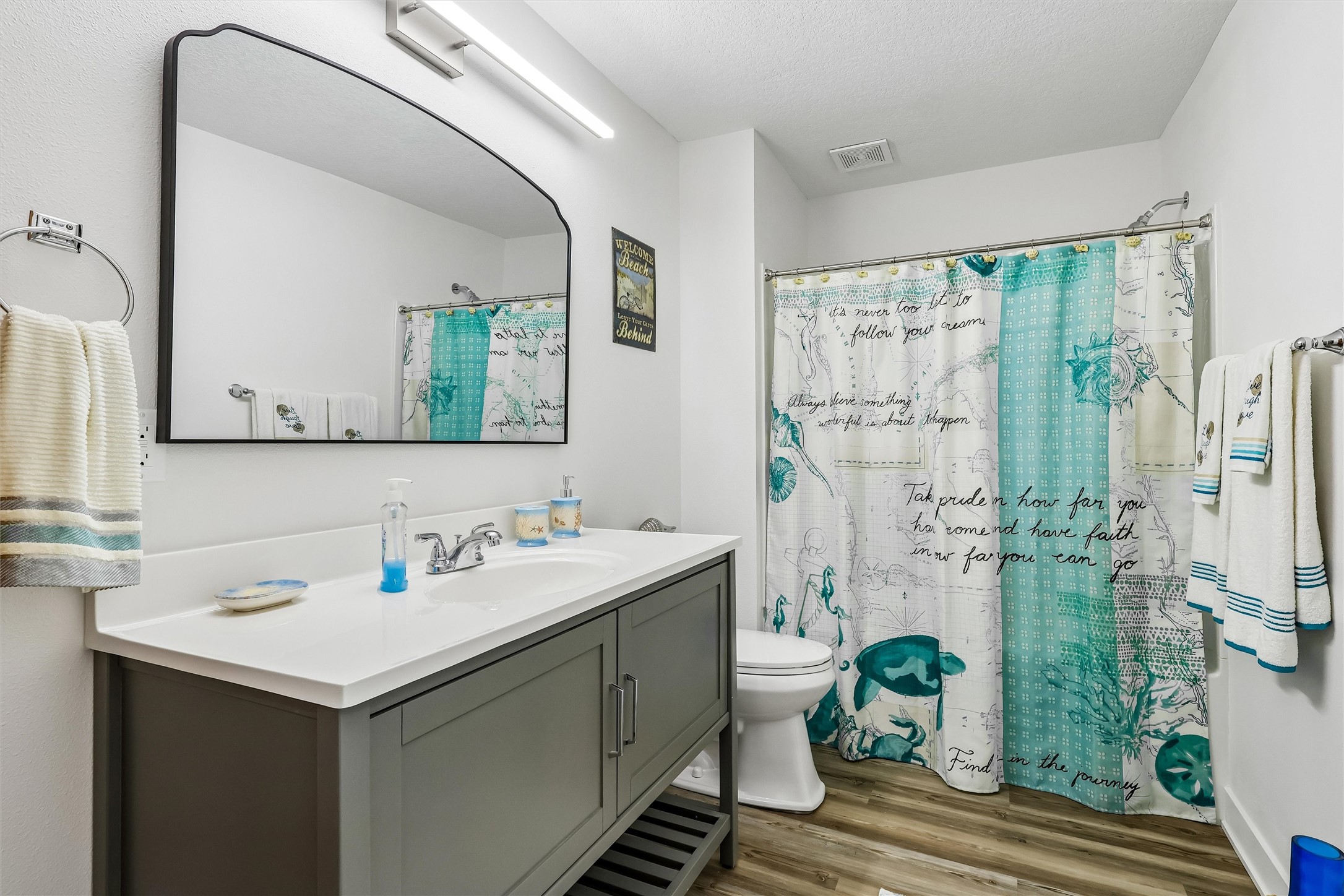 1005 Gray Avenue Property Photo 22