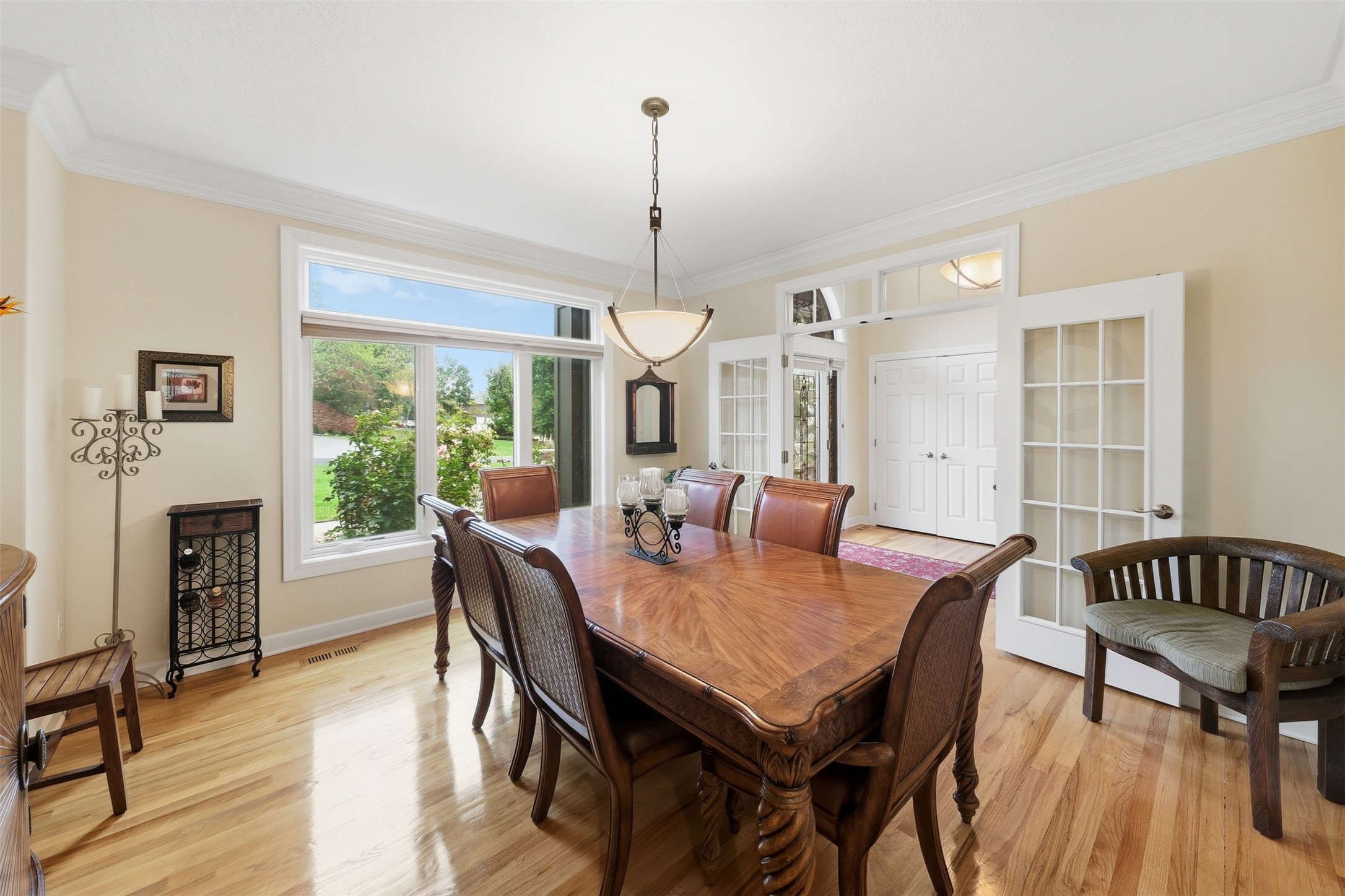 1023 Tulip Tree Lane Property Photo 3