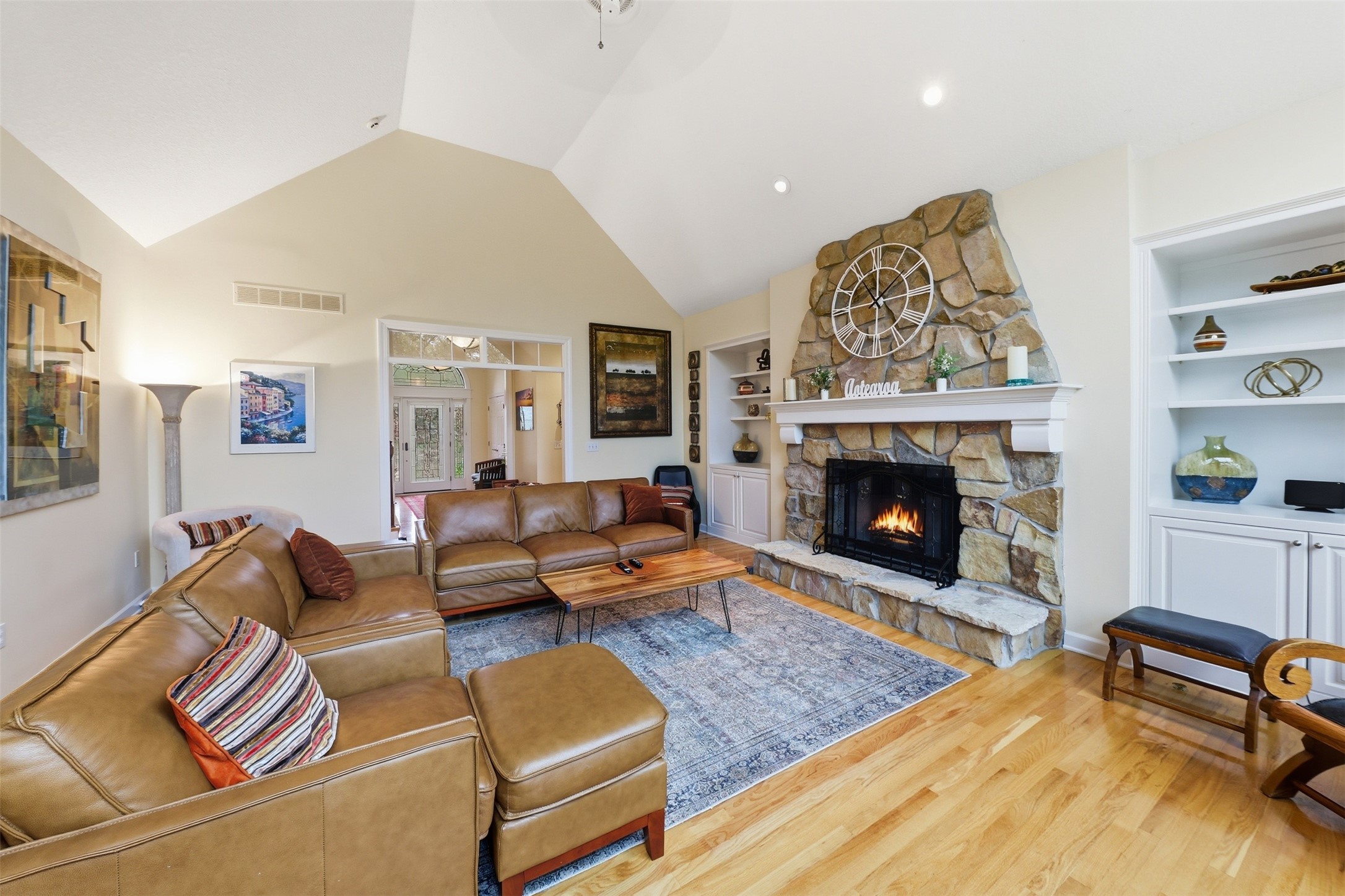 1023 Tulip Tree Lane Property Photo 7