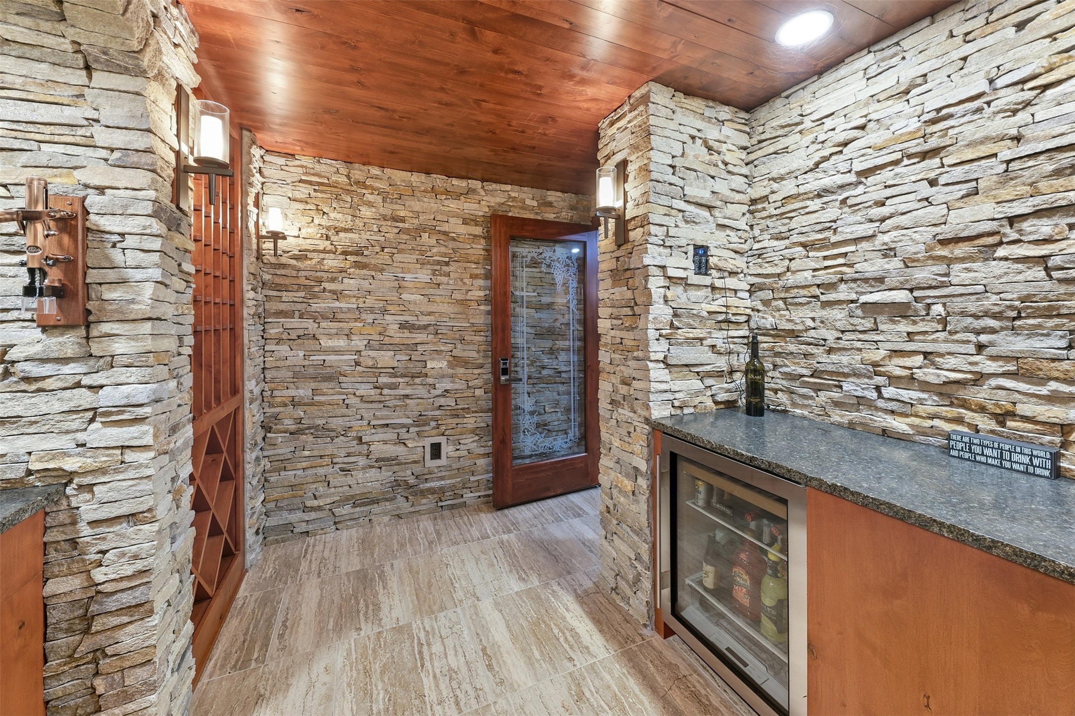 1023 Tulip Tree Lane Property Photo 26