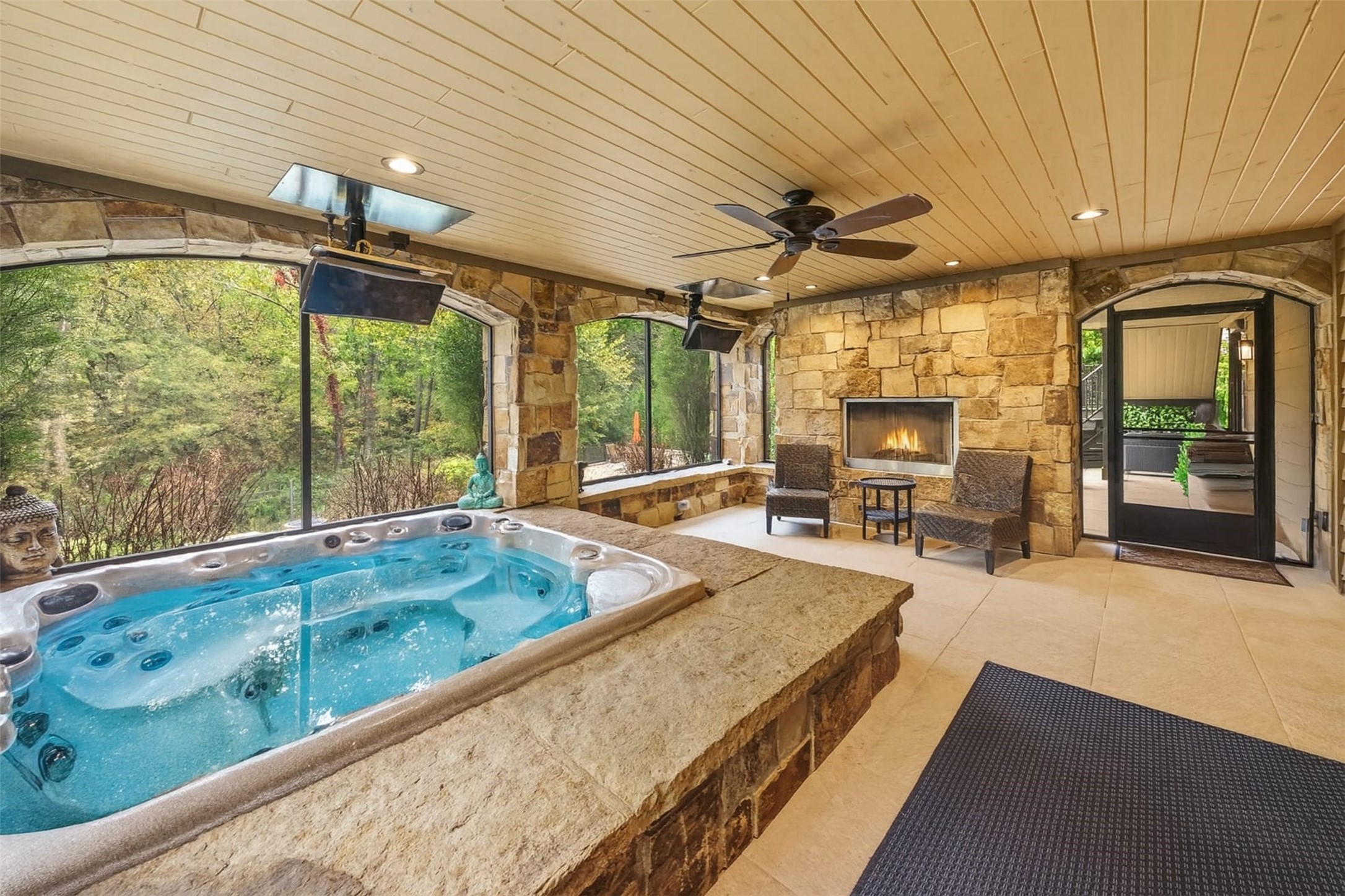 1023 Tulip Tree Lane Property Photo 29