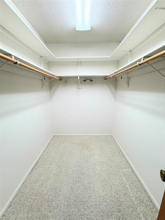 409 Se Delaware Avenue 202 Property Photo 8
