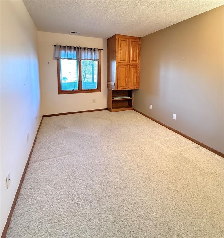 409 Se Delaware Avenue 202 Property Photo 10