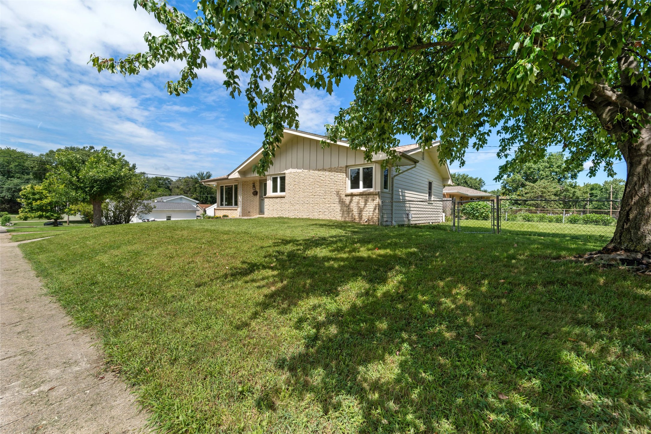 6501 Airline Avenue Property Photo 2